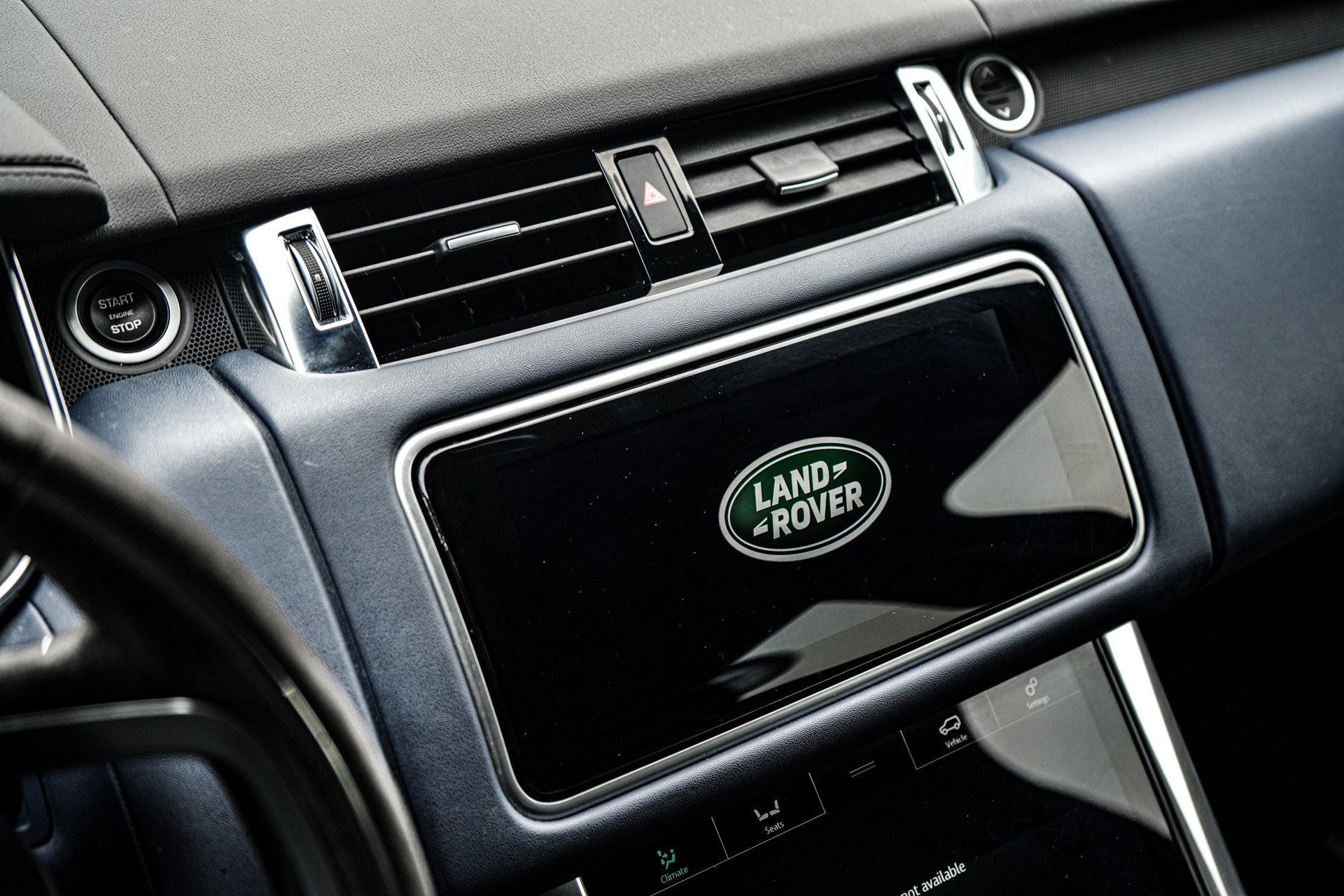 /firstmotors/2021-LandRover-RangeRover-25763864533896785.jpg