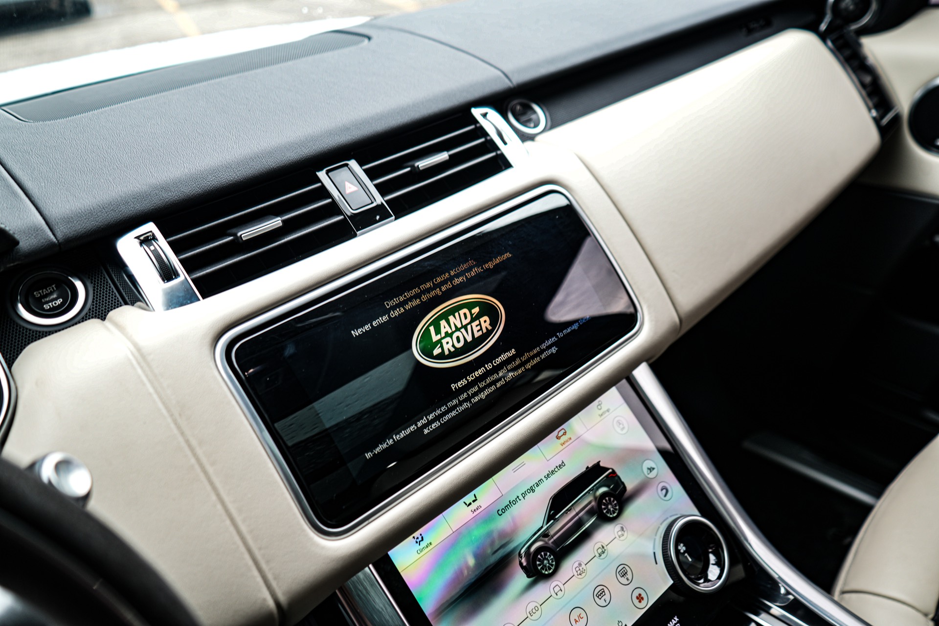/firstmotors/2021-LandRover-RangeRover-4888525538741715.jpg