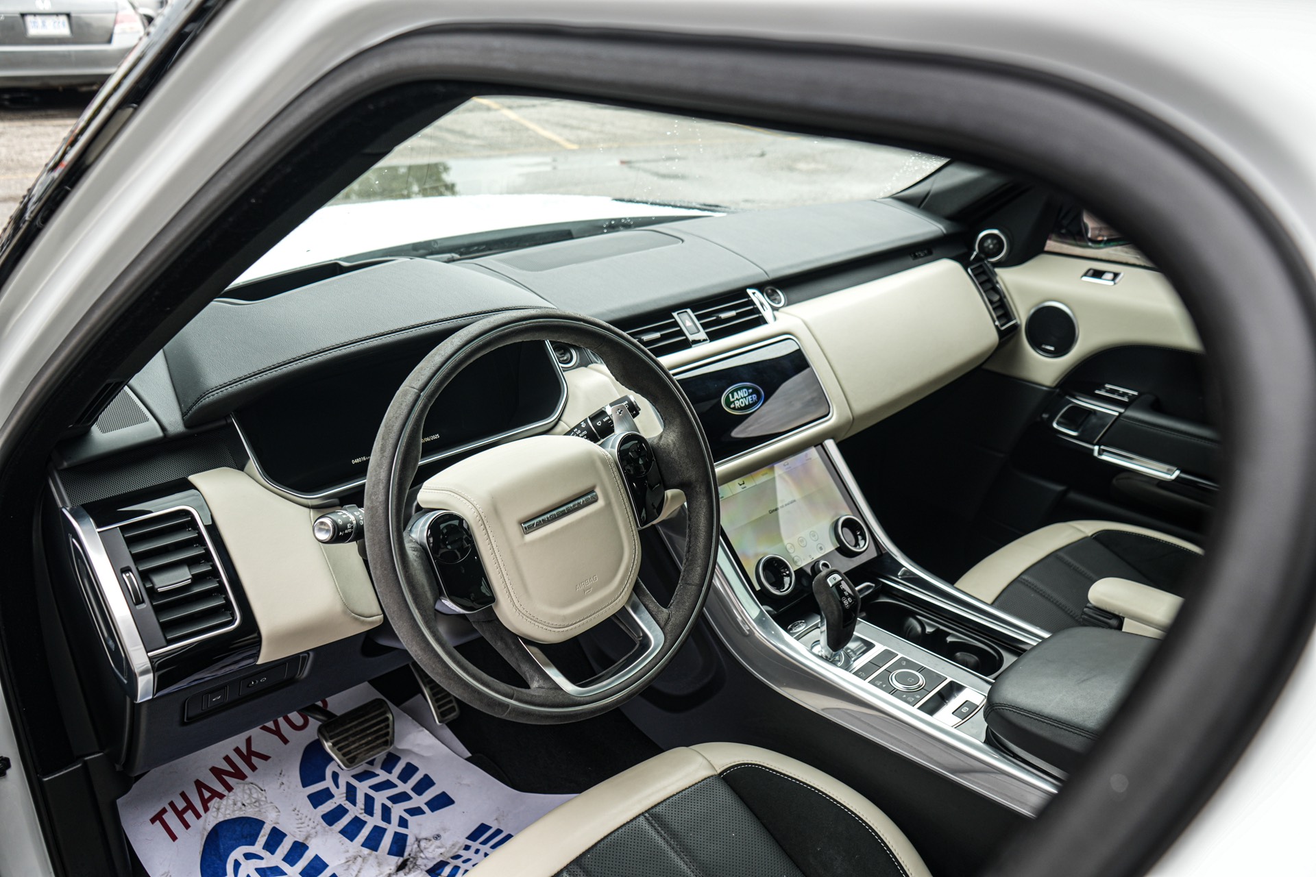 /firstmotors/2021-LandRover-RangeRover-9457426981829722.jpg