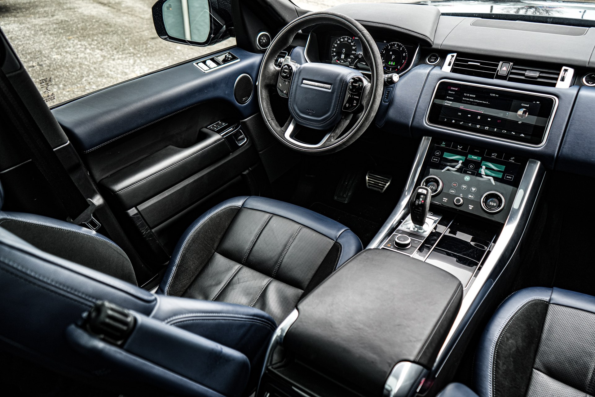 /firstmotors/2021-LandRover-RangeRover-9668240656770539.jpg