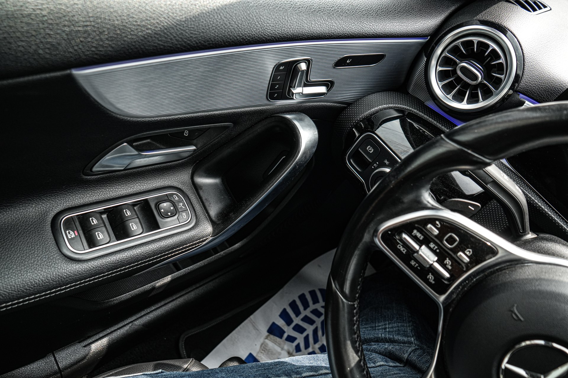 /firstmotors/2021-Mercedes-Benz-A-Class-16464037536495724.jpg