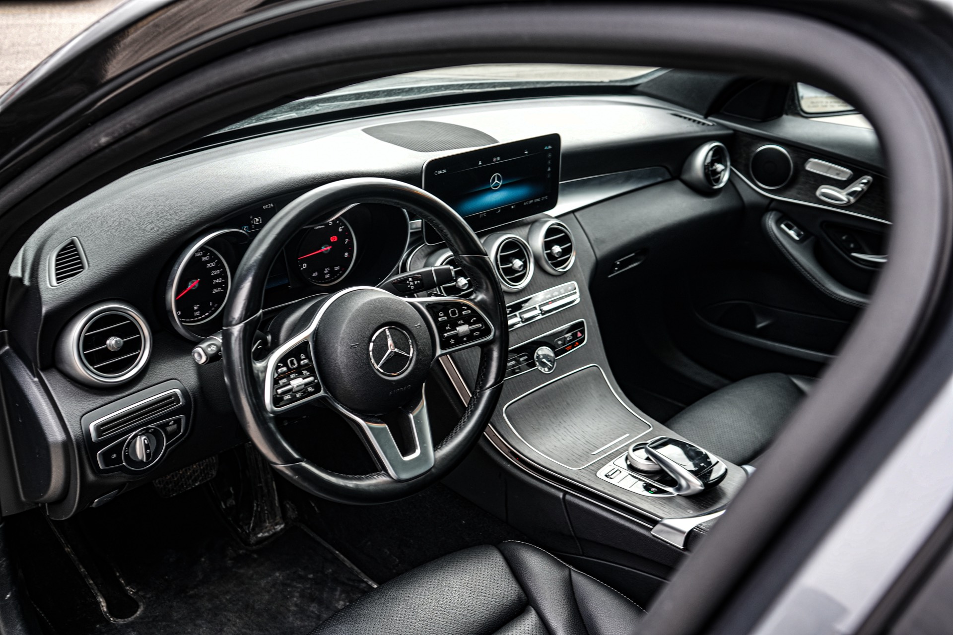 /firstmotors/2021-Mercedes-Benz-C-Class-6098810224416054.jpg