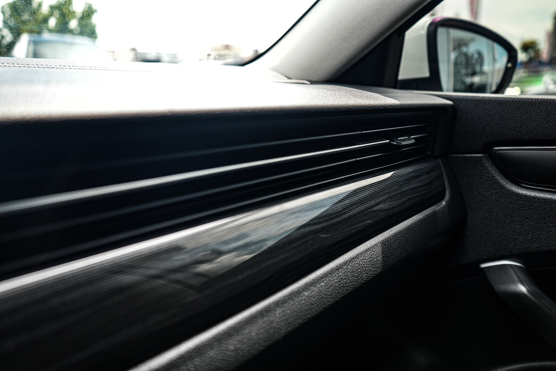 /firstmotors/2021-Volkswagen-Passat-29281106934868695.jpg