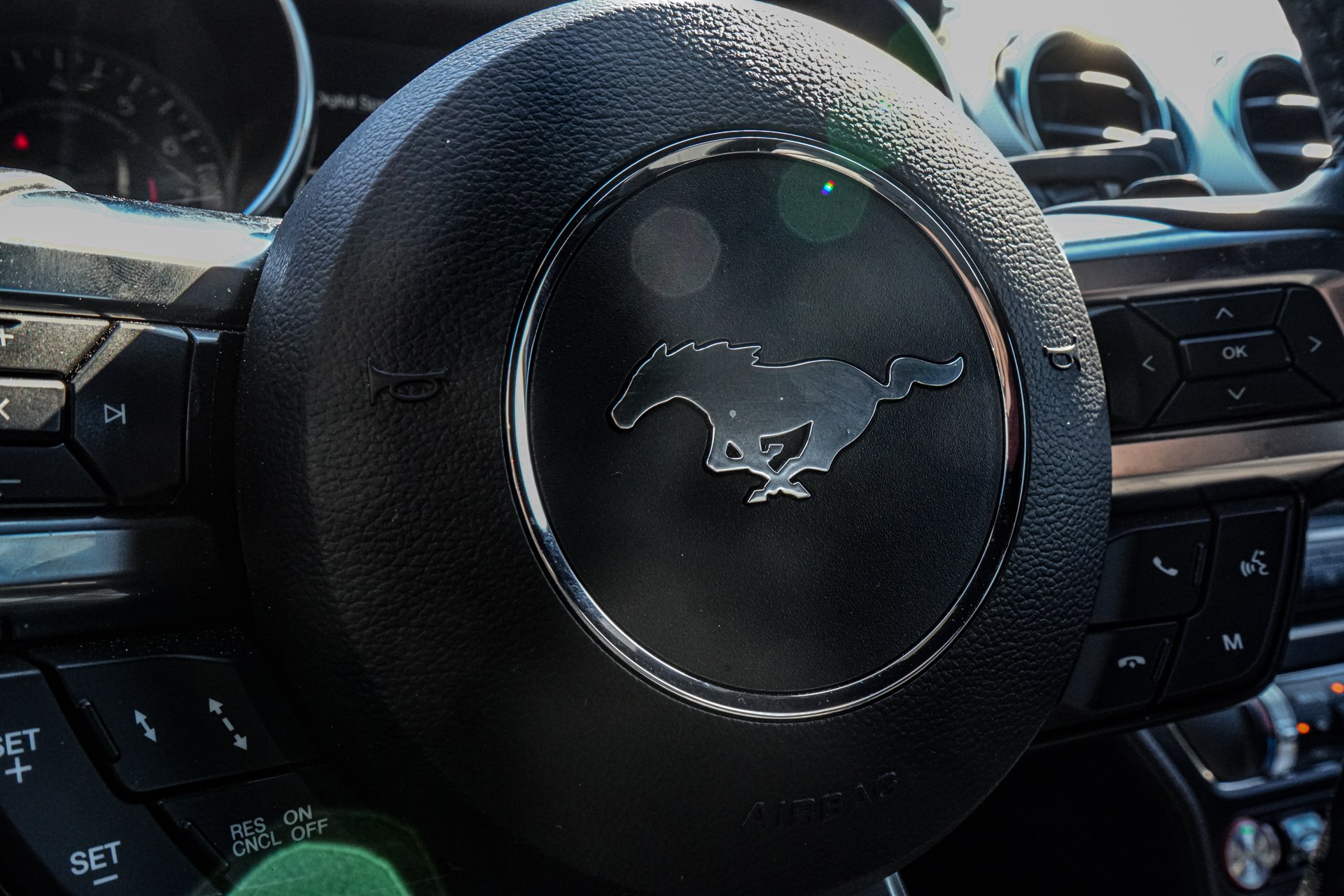 /firstmotors/2022-Ford-Mustang-16576065039585508.jpg
