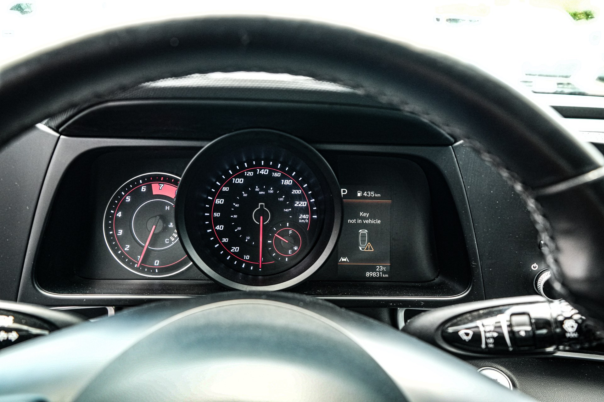 /firstmotors/2022-Hyundai-Elantra-13026728765569207.jpg