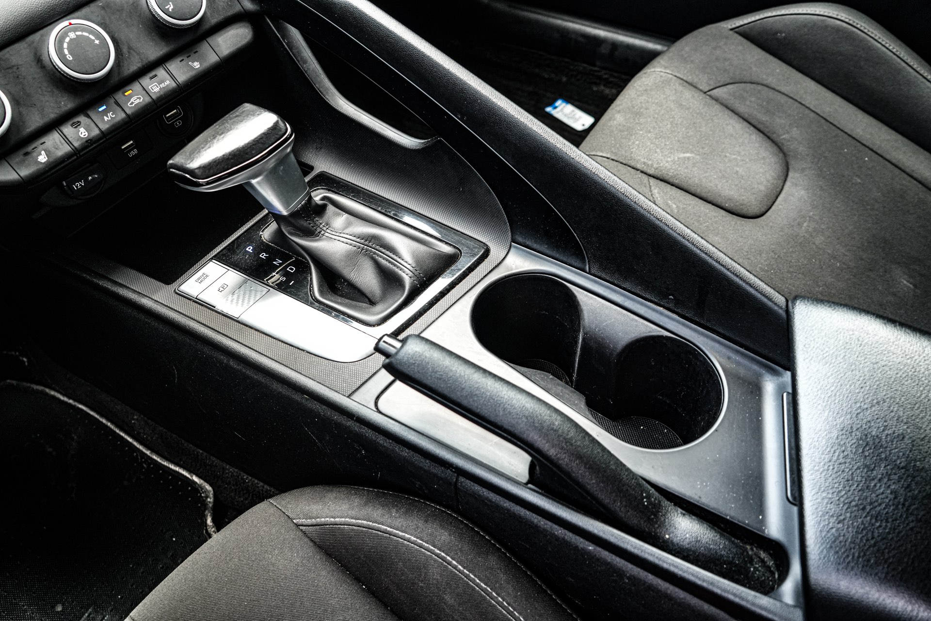 /firstmotors/2022-Hyundai-Elantra-6667567718420886.jpg