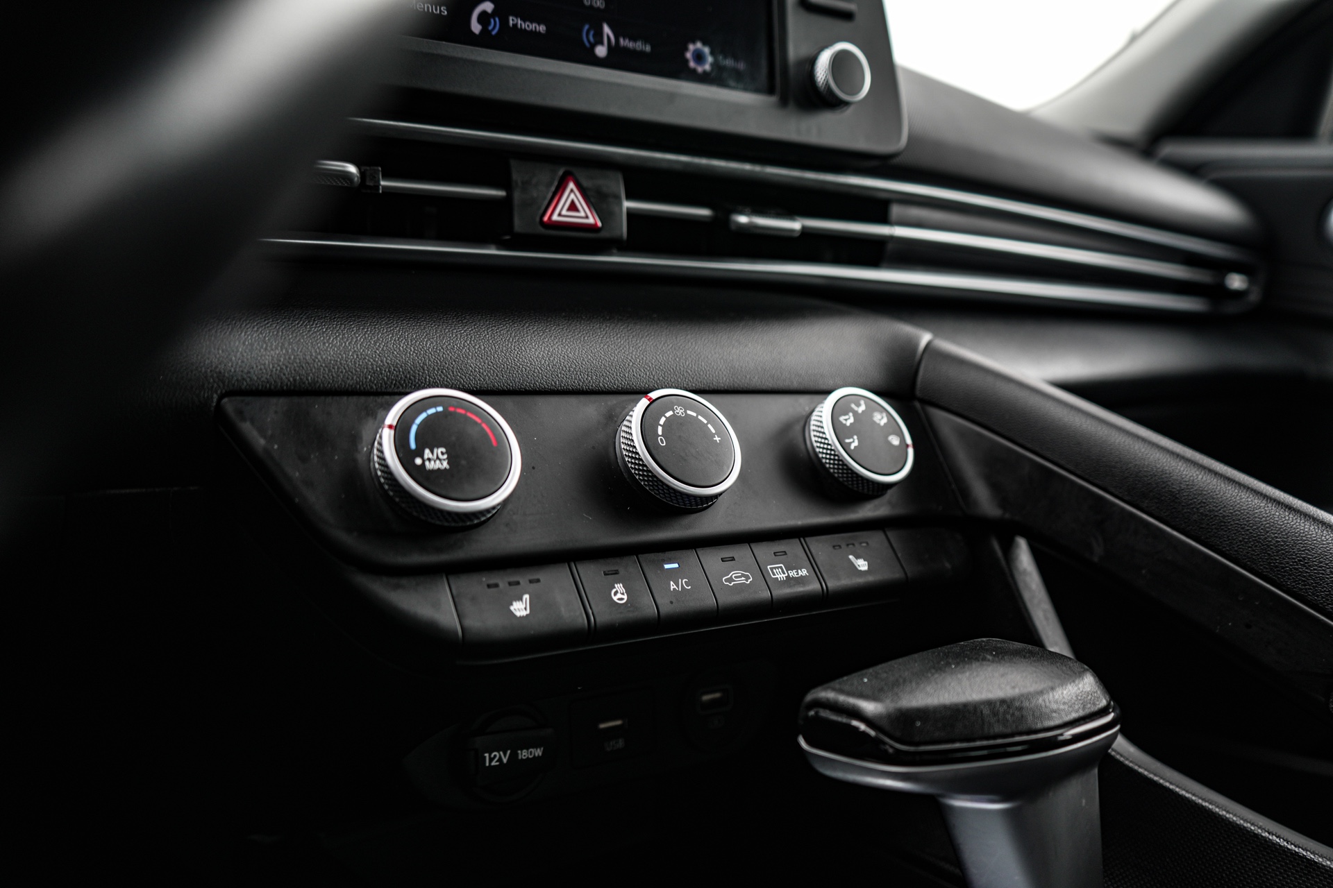 /firstmotors/2022-Hyundai-Elantra-6914897923151957.jpg