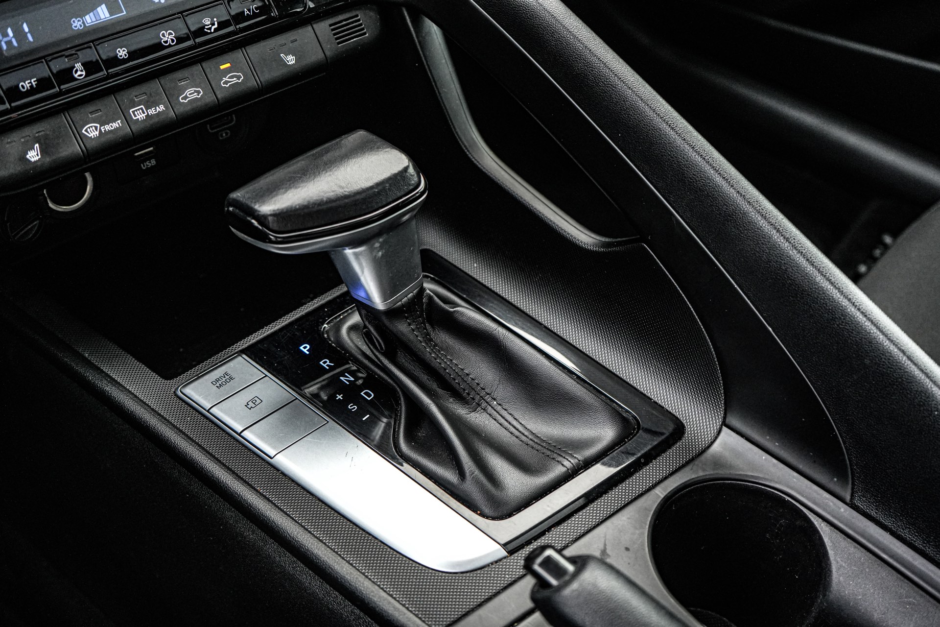 /firstmotors/2022-Hyundai-Elantra-8484447531753541.jpg