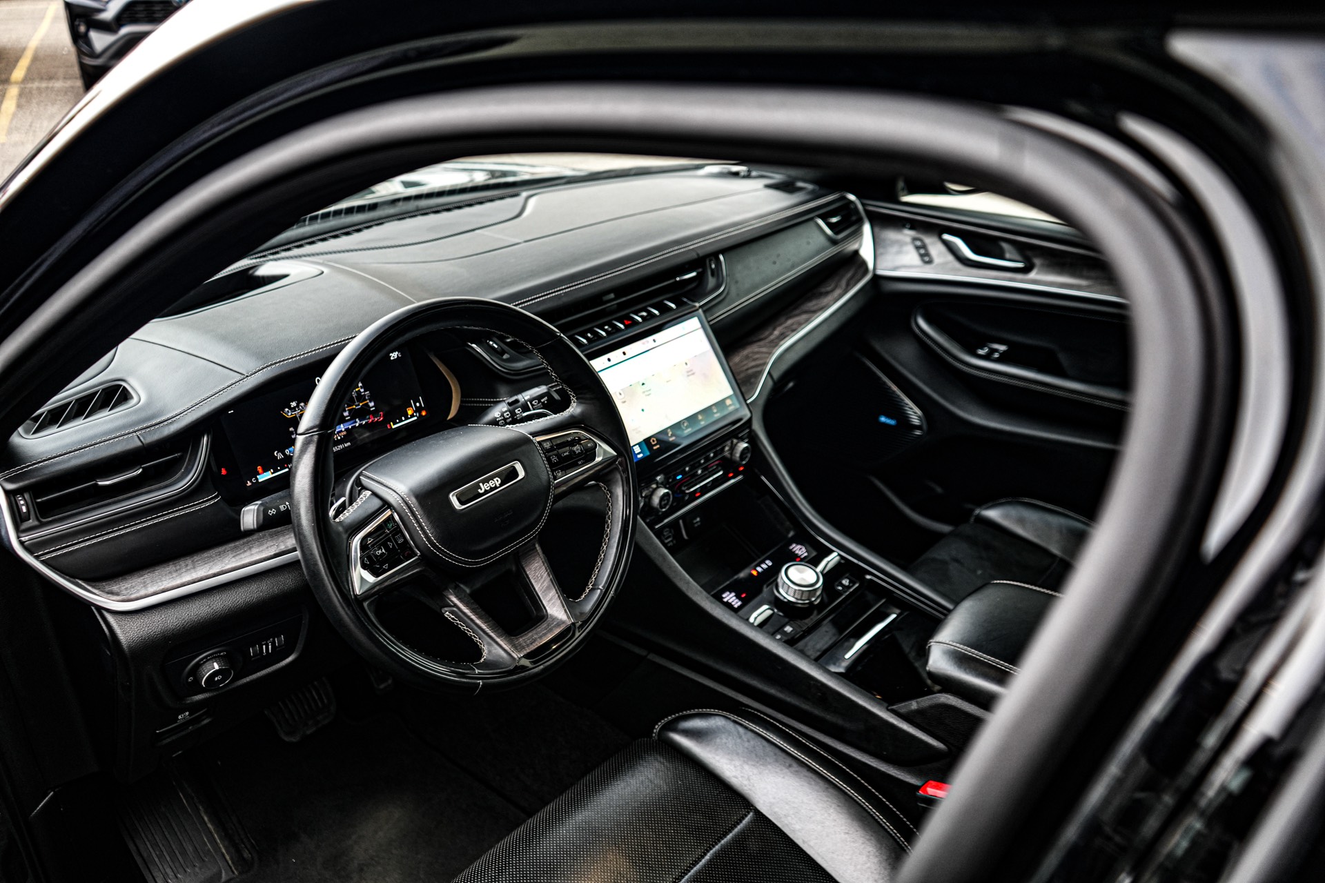 /firstmotors/2022-Jeep-GrandCherokee-5953959485146851.jpg