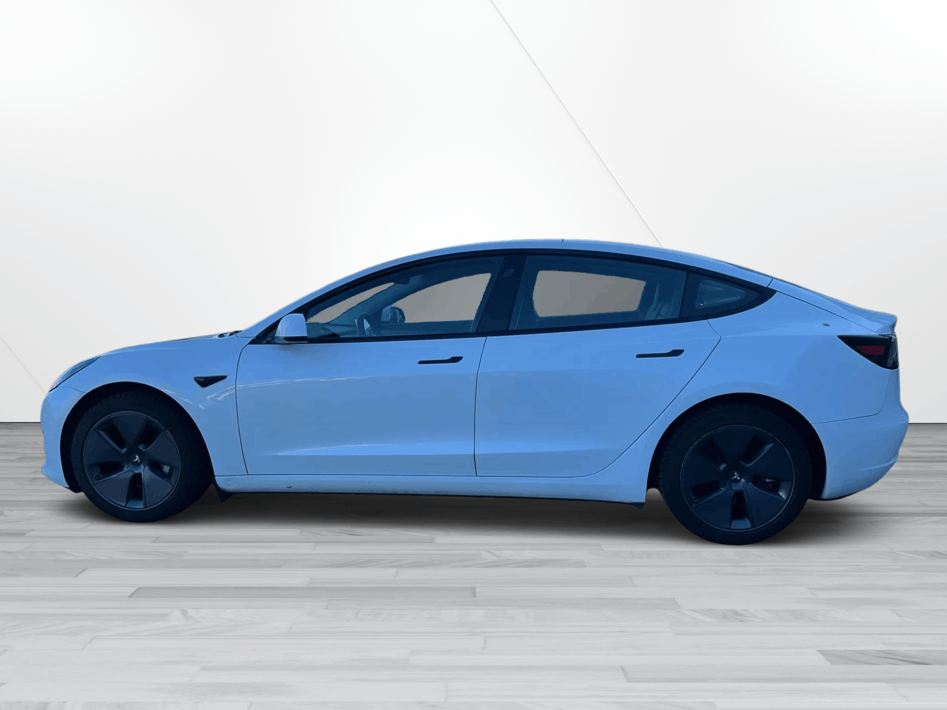 /firstmotors/2022-Tesla-Model3-8570964903612177.jpg