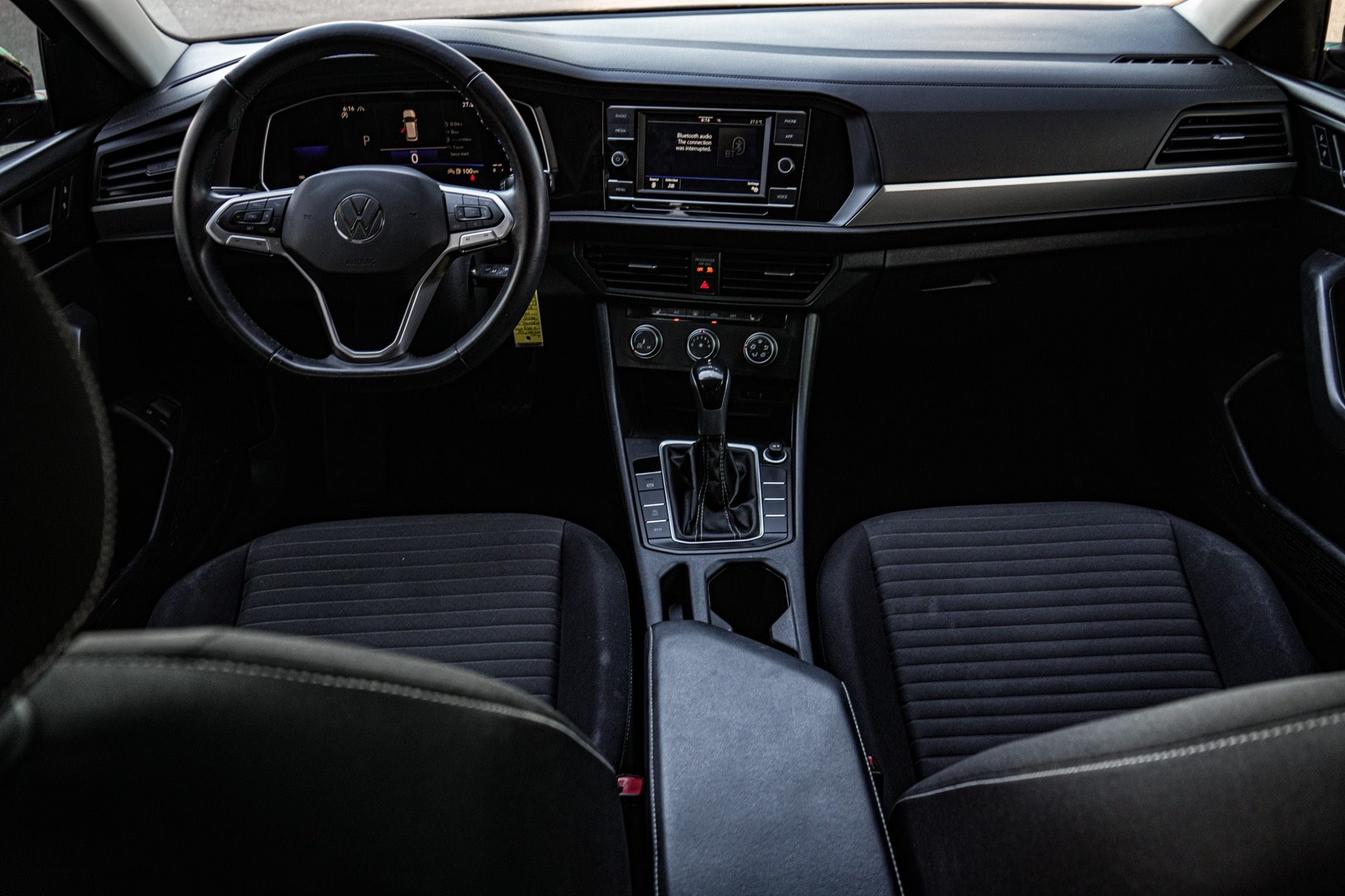 /firstmotors/2022-Volkswagen-Jetta-5752948525931902.jpg