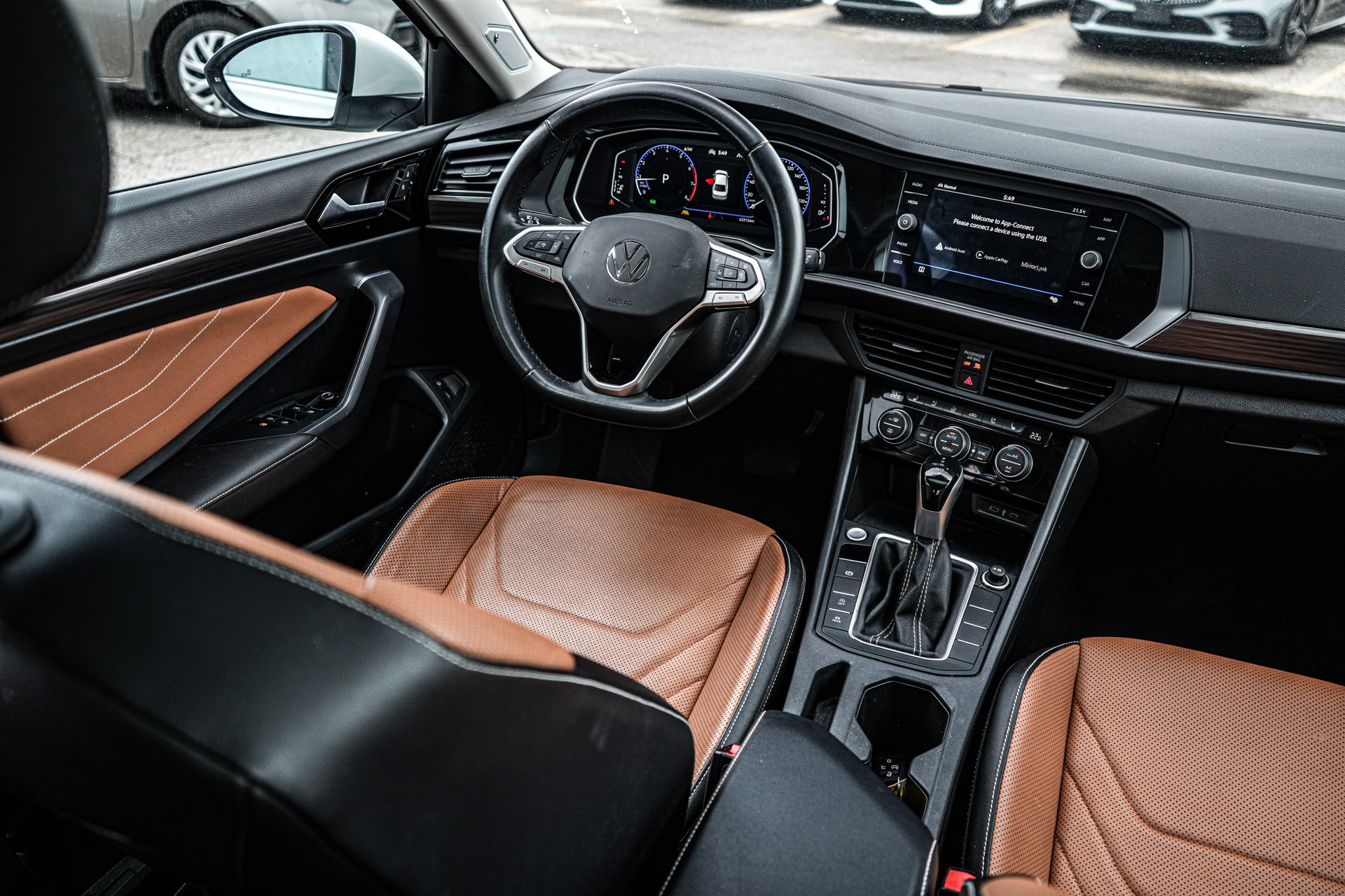 /firstmotors/2022-Volkswagen-Jetta-5859211055003533.jpg