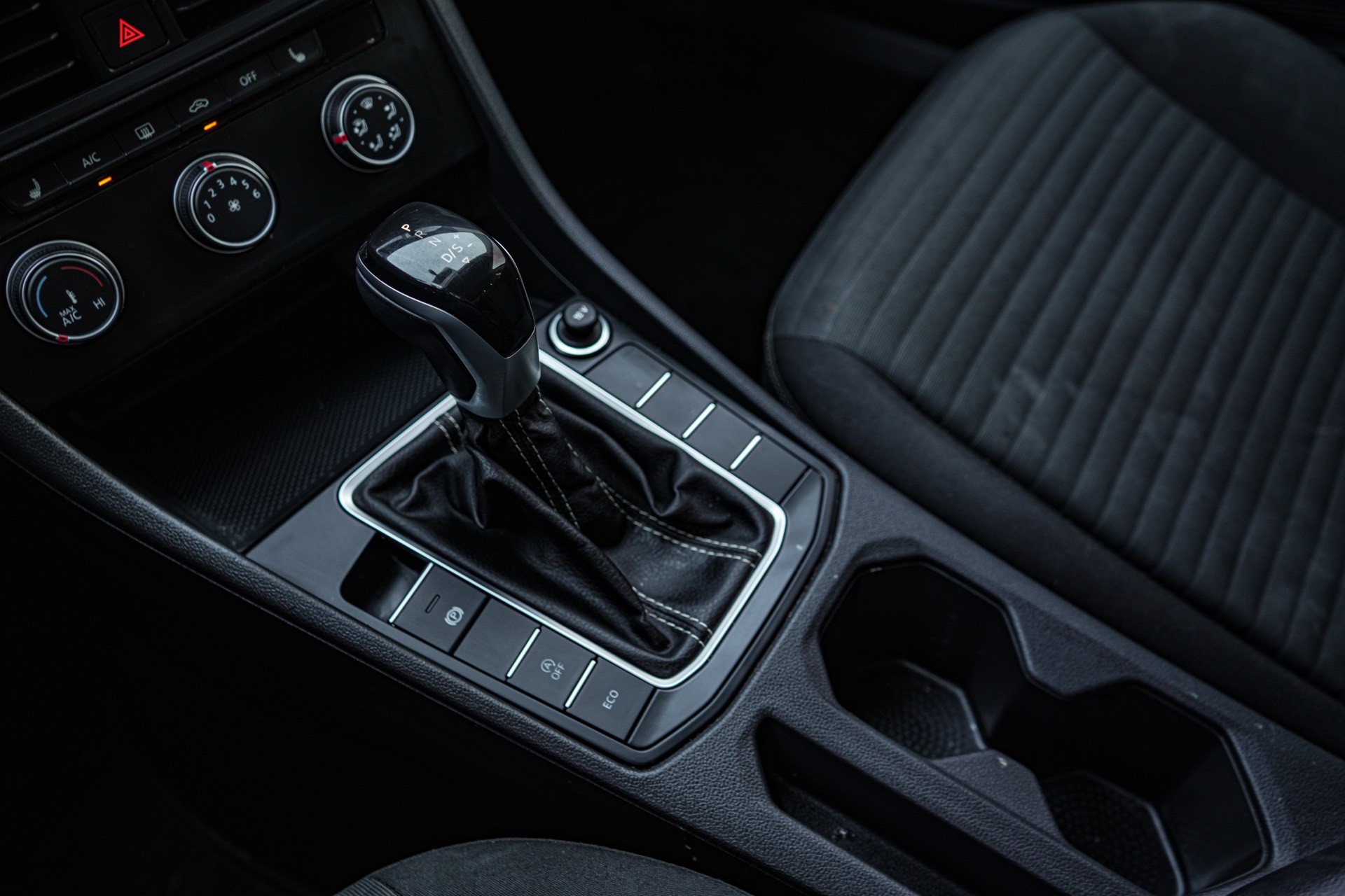 /firstmotors/2022-Volkswagen-Jetta-7372120165388962.jpg
