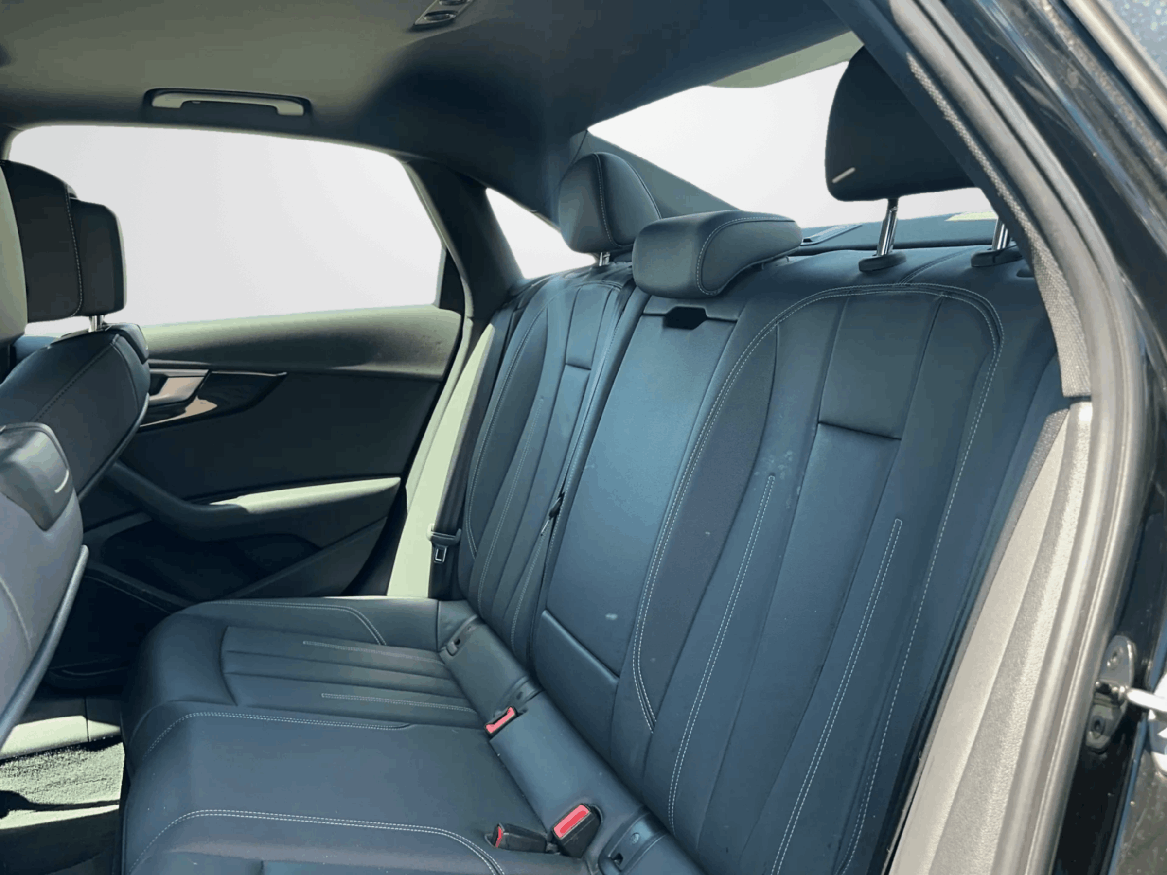/firstmotors/2023-Audi-A4-16056597428967367.jpg