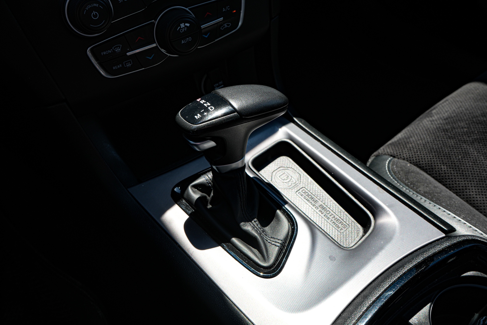 /firstmotors/2023-Dodge-Charger-39216135600533875.jpg