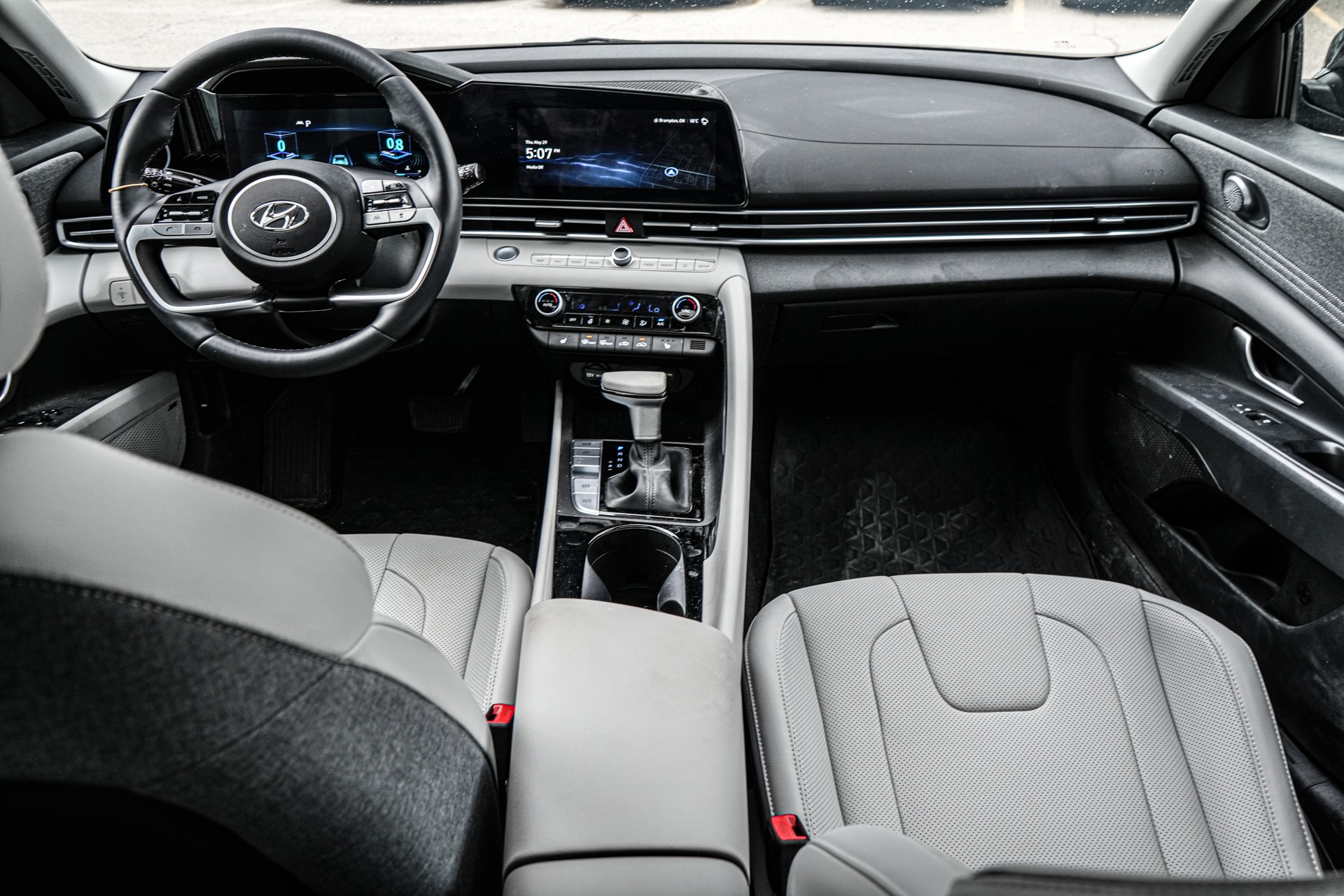 /firstmotors/2023-Hyundai-Elantra-6867286114745212.jpg