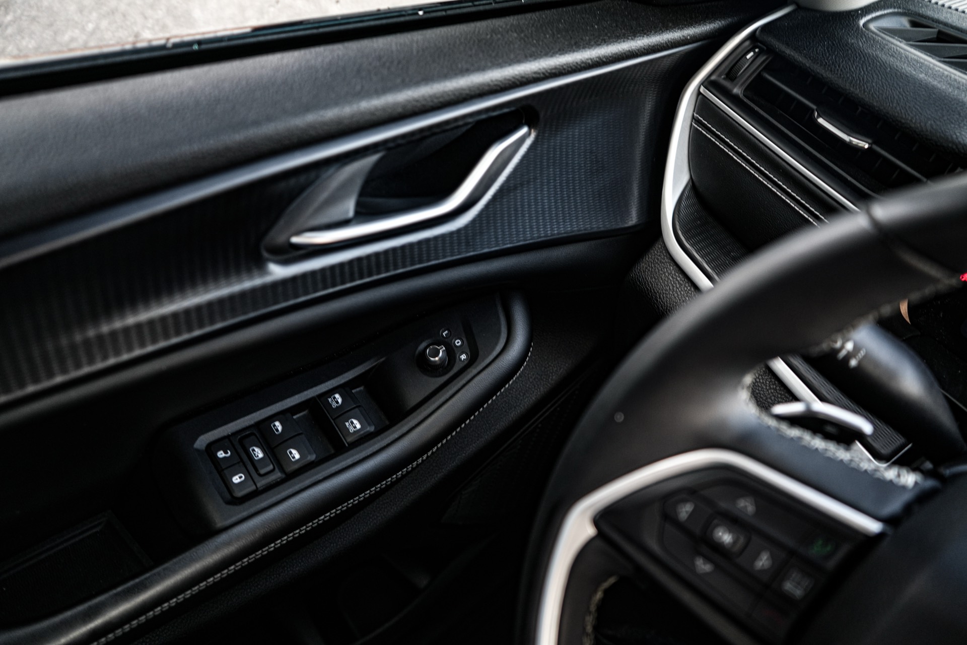 /firstmotors/2023-Jeep-GrandCherokee-20874633654576136.jpg