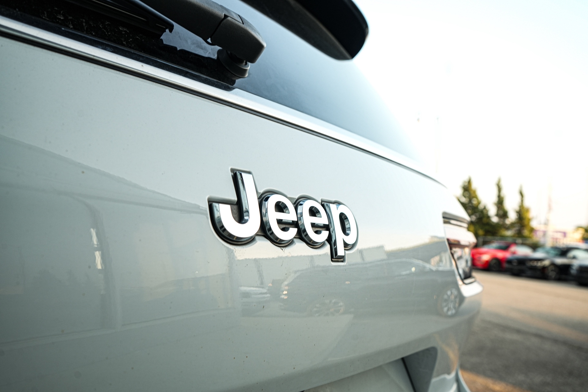 /firstmotors/2023-Jeep-GrandCherokee-26446857178444505.jpg