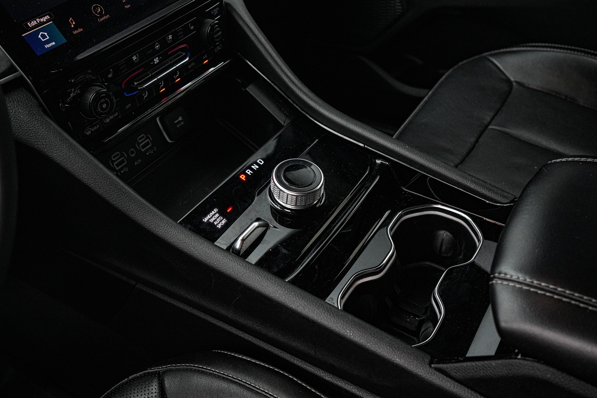 /firstmotors/2023-Jeep-GrandCherokee-3601117018021127.jpg