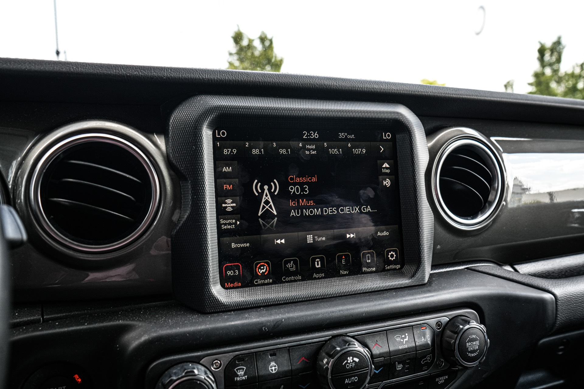 /firstmotors/2023-Jeep-Wrangler-852254099975041.jpg