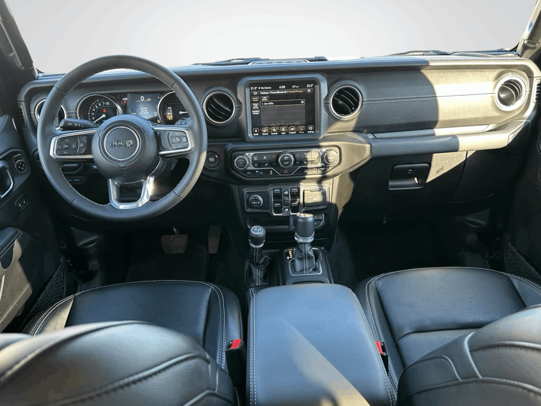 /firstmotors/2023-Jeep-Wrangler4xe-6061784459975232.jpg
