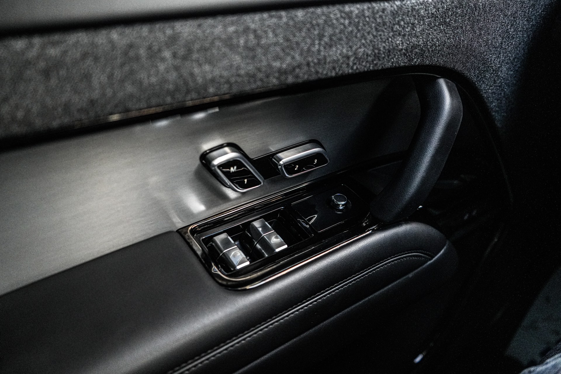 /firstmotors/2023-LandRover-RangeRover-6630503139870987.jpg