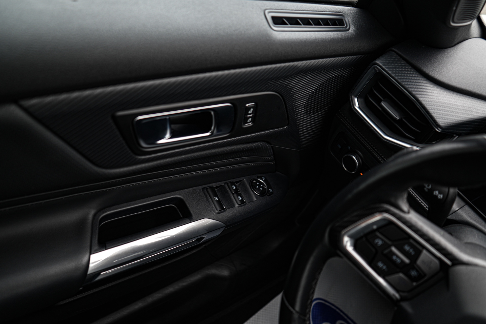 /firstmotors/2024-Ford-Mustang-35855618800865385.jpg