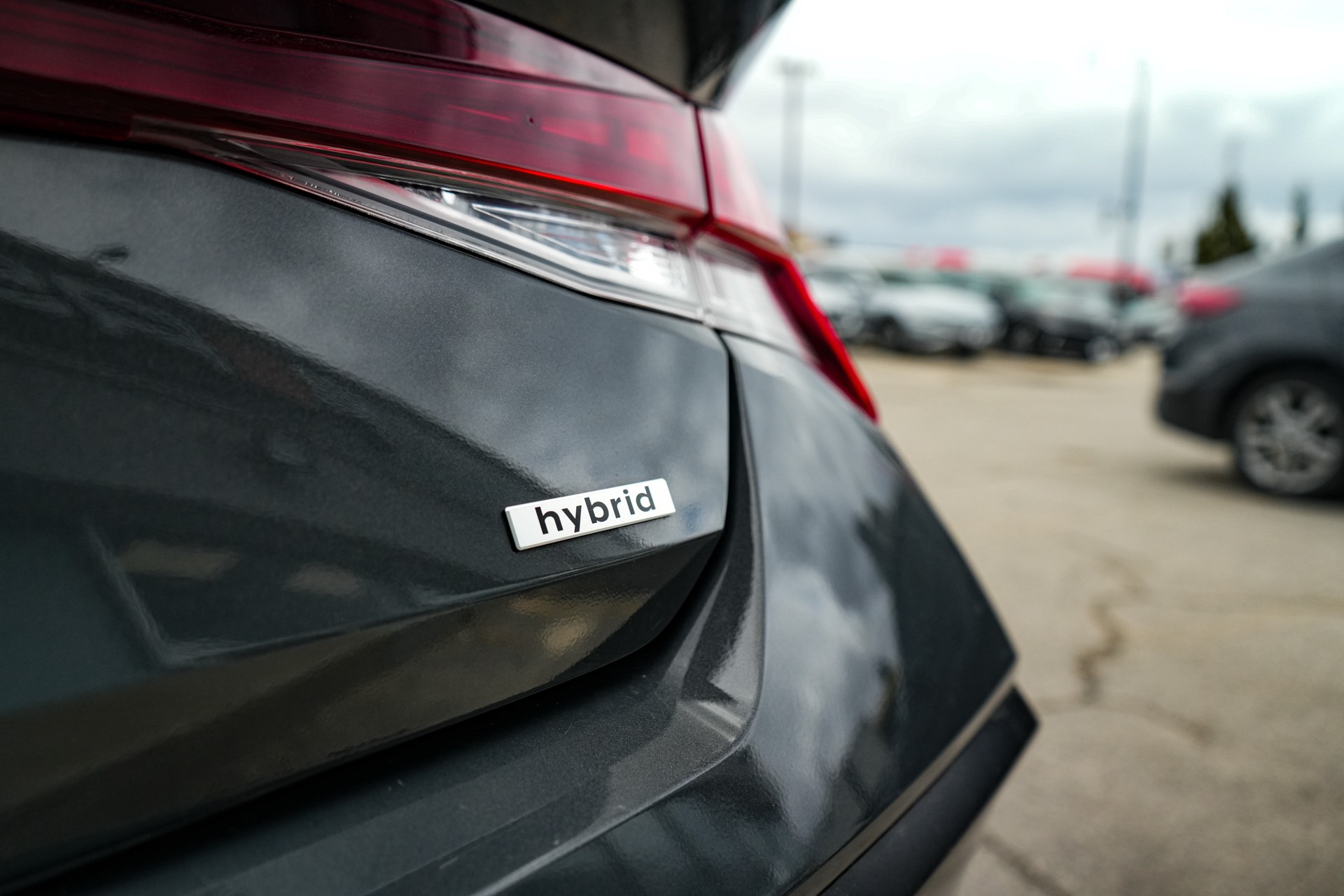 /firstmotors/2024-Hyundai-ElantraHybrid-28160052895472987.jpg