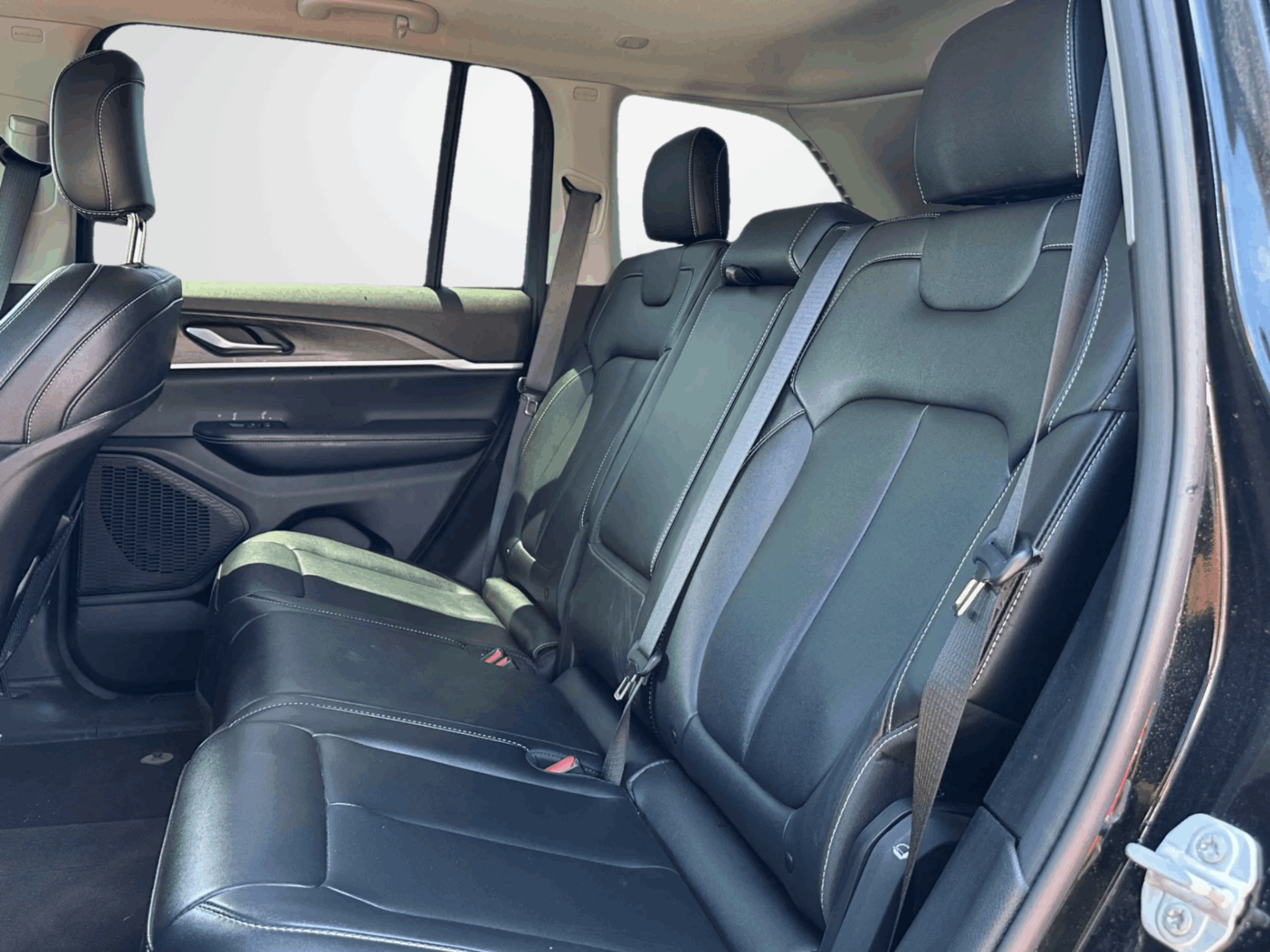 /firstmotors/2024-Jeep-GrandCherokee-7712005820355647.jpg