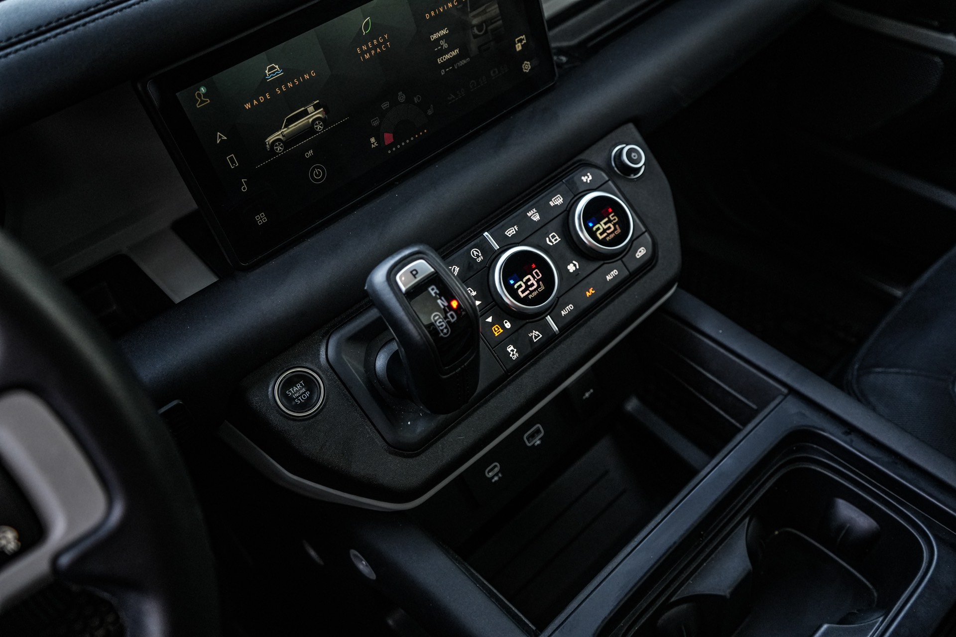 /firstmotors/2024-LandRover-Defender-10449981156684274.jpg