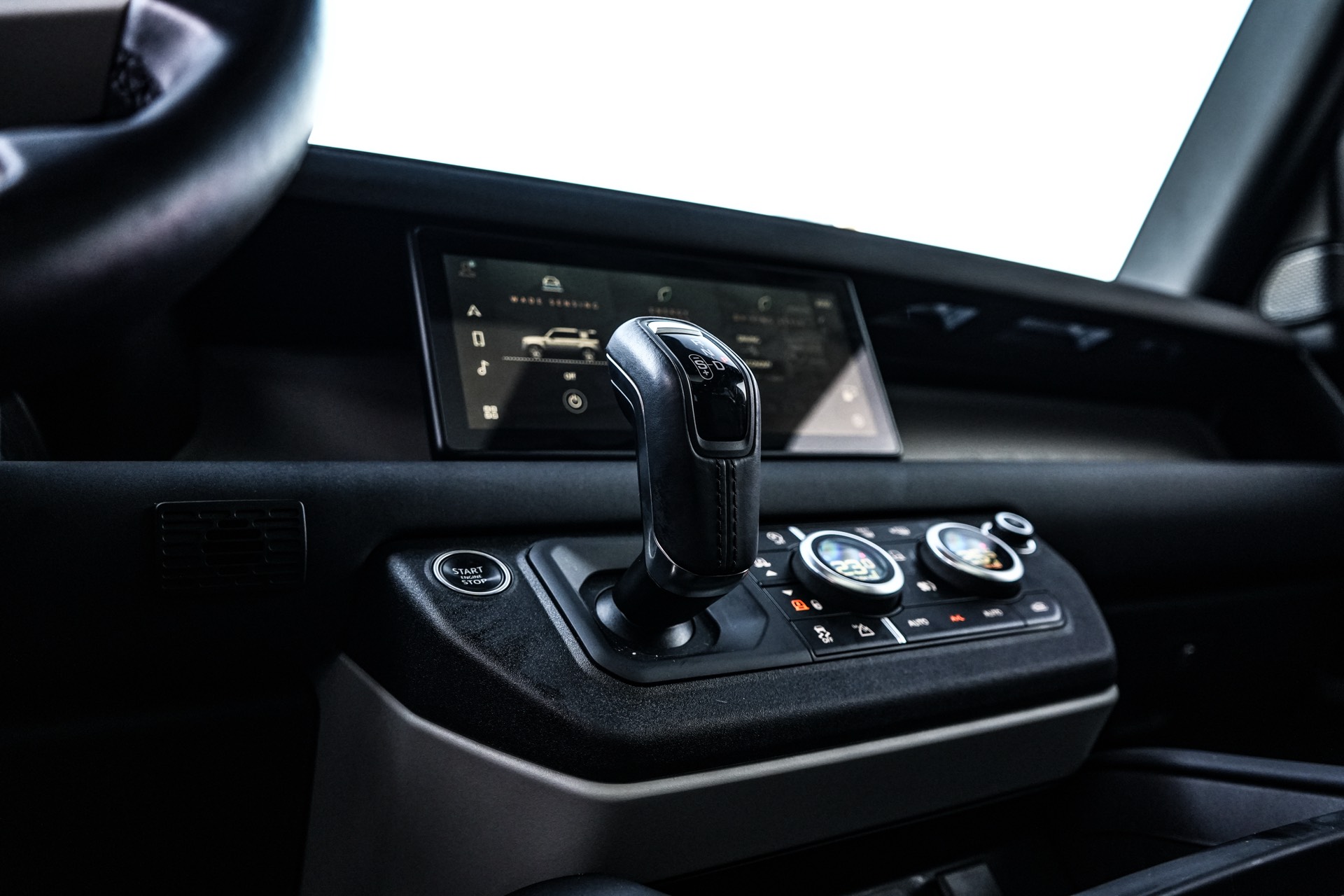 /firstmotors/2024-LandRover-Defender-34190021563774775.jpg