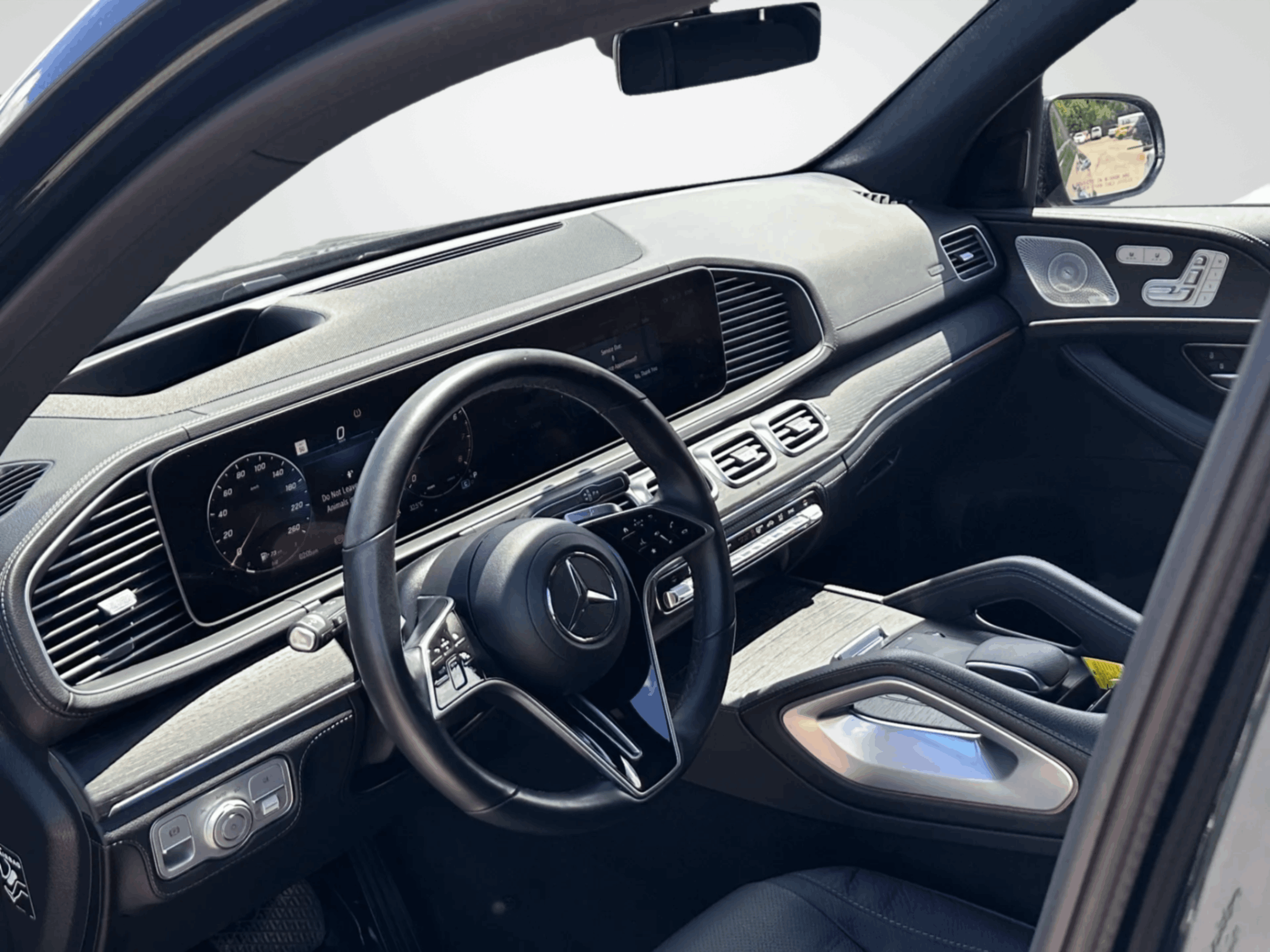 /firstmotors/2024-Mercedes-Benz-GLE-Class-6374976887423391.jpg