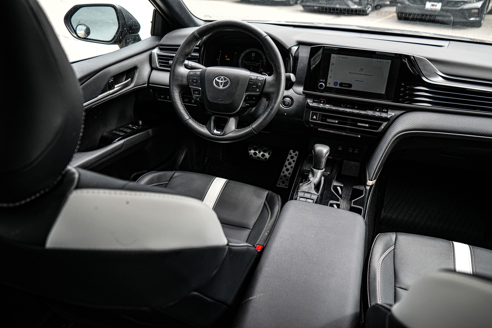 /firstmotors/2025-Toyota-Camry-04976171022337339.jpg