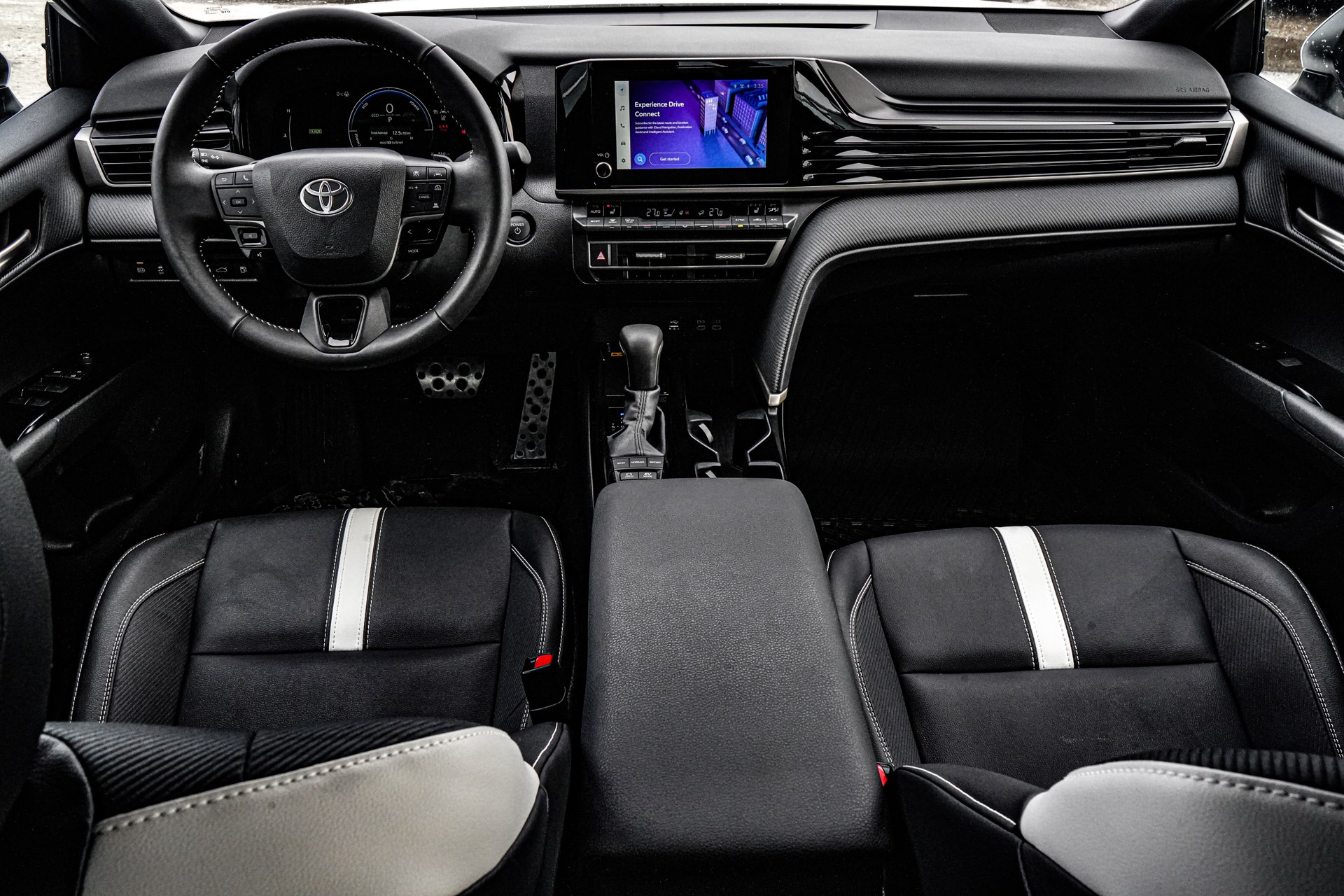 /firstmotors/2025-Toyota-Camry-9406669817214799.jpg