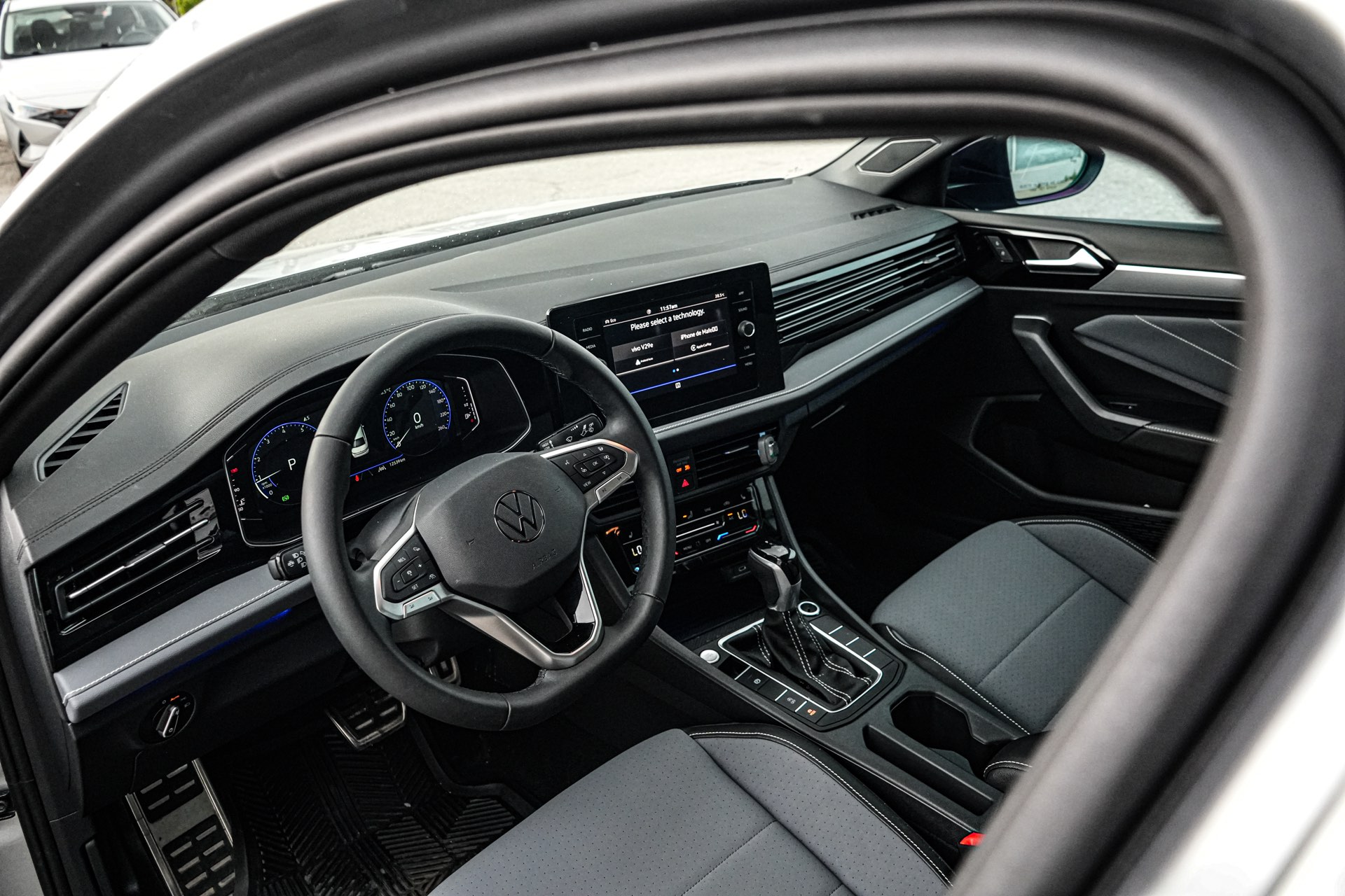 /firstmotors/2025-Volkswagen-Jetta-3181840164095433.jpg