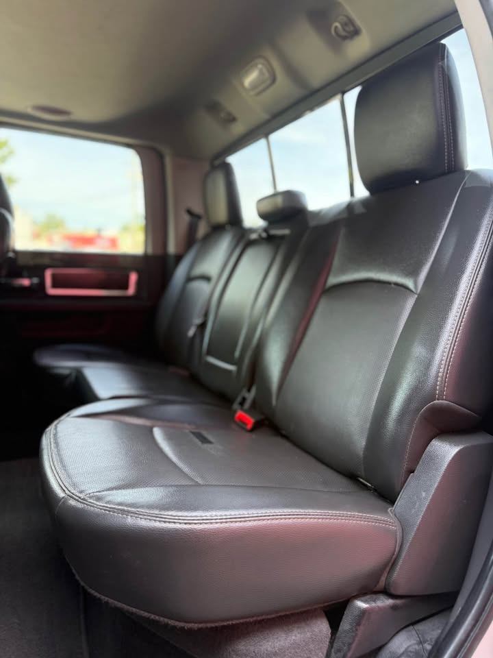 /grewalmotorsltd/2011-Ram-3500-29646837775907686.jpg