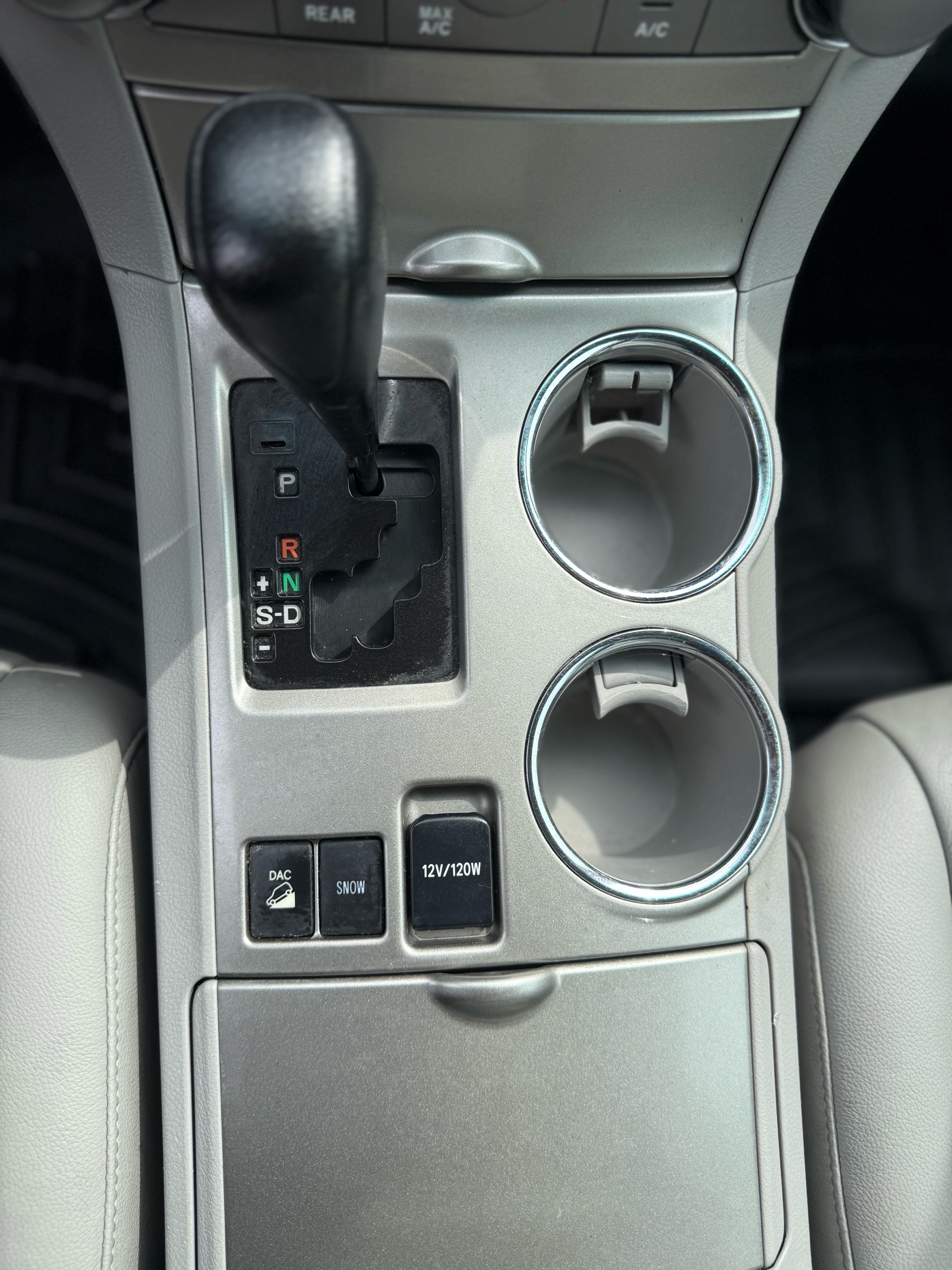 /grewalmotorsltd/2011-Toyota-Highlander-8748225046167186.jpg