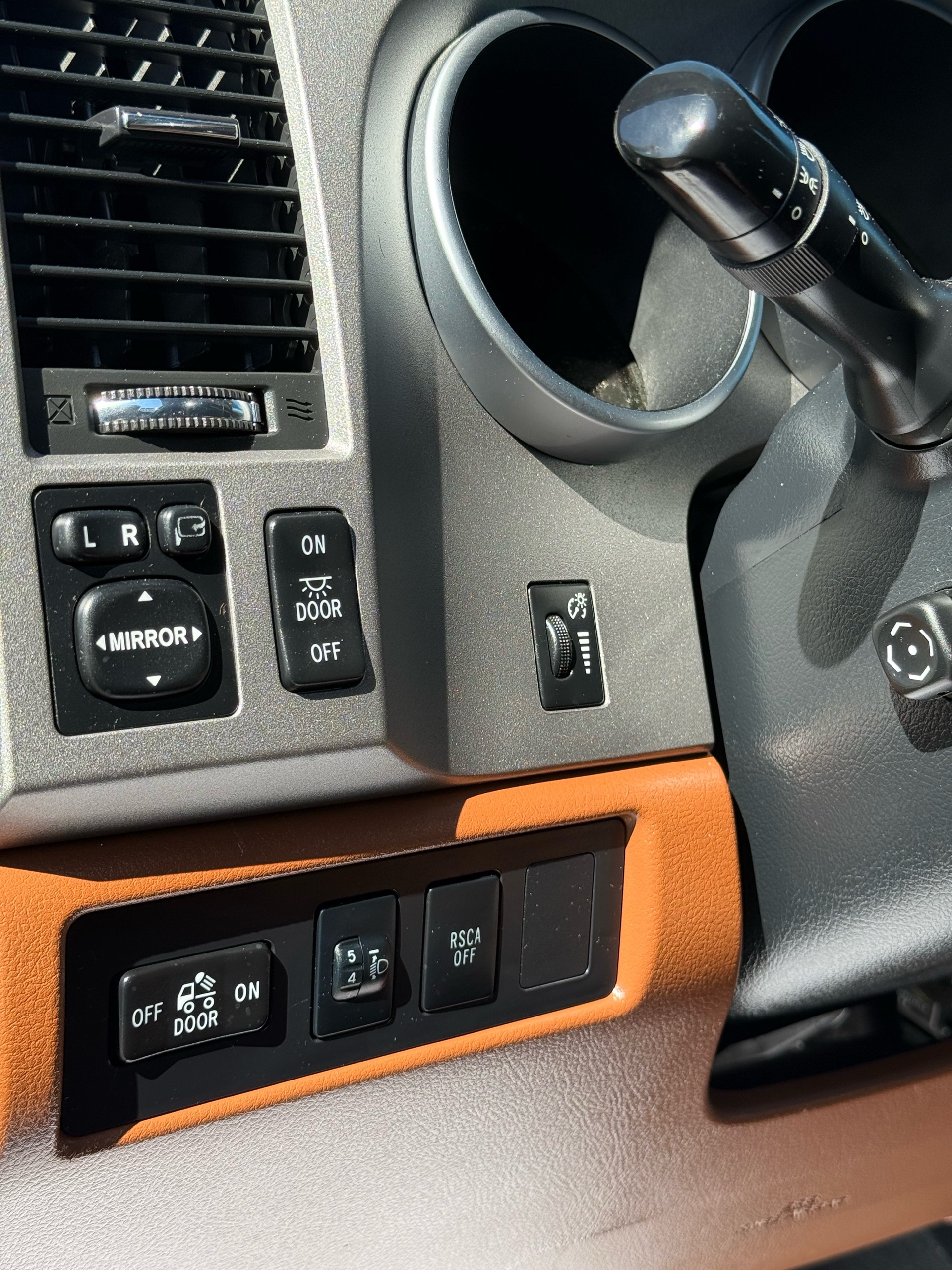 /grewalmotorsltd/2011-Toyota-Tundra-26416850678477144.jpg