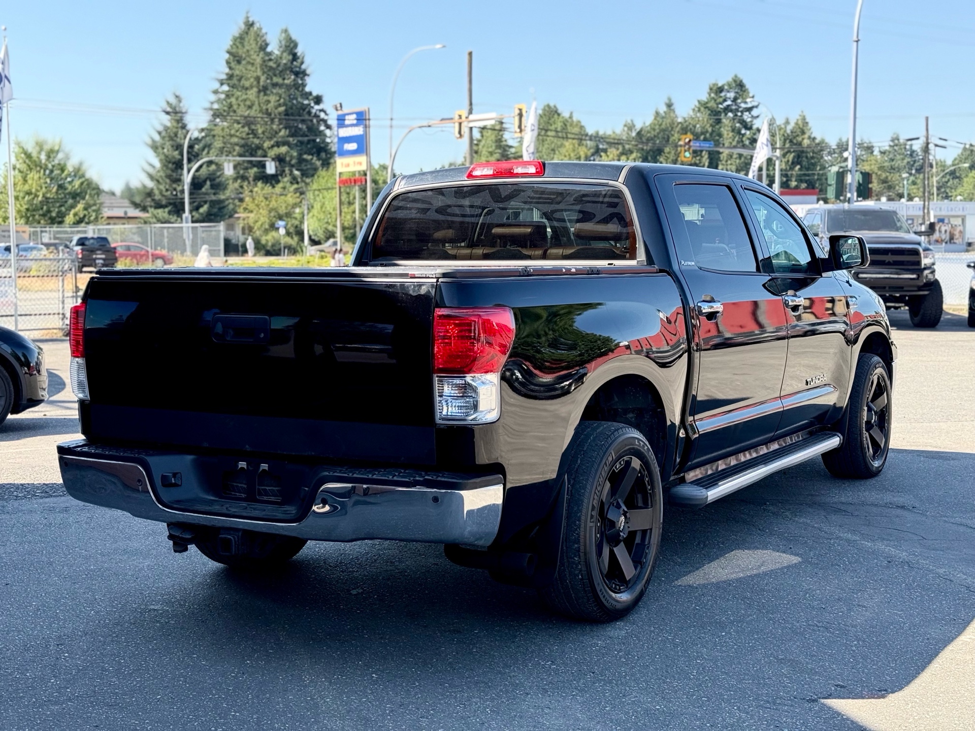 /grewalmotorsltd/2011-Toyota-Tundra-9794346007796804.jpg