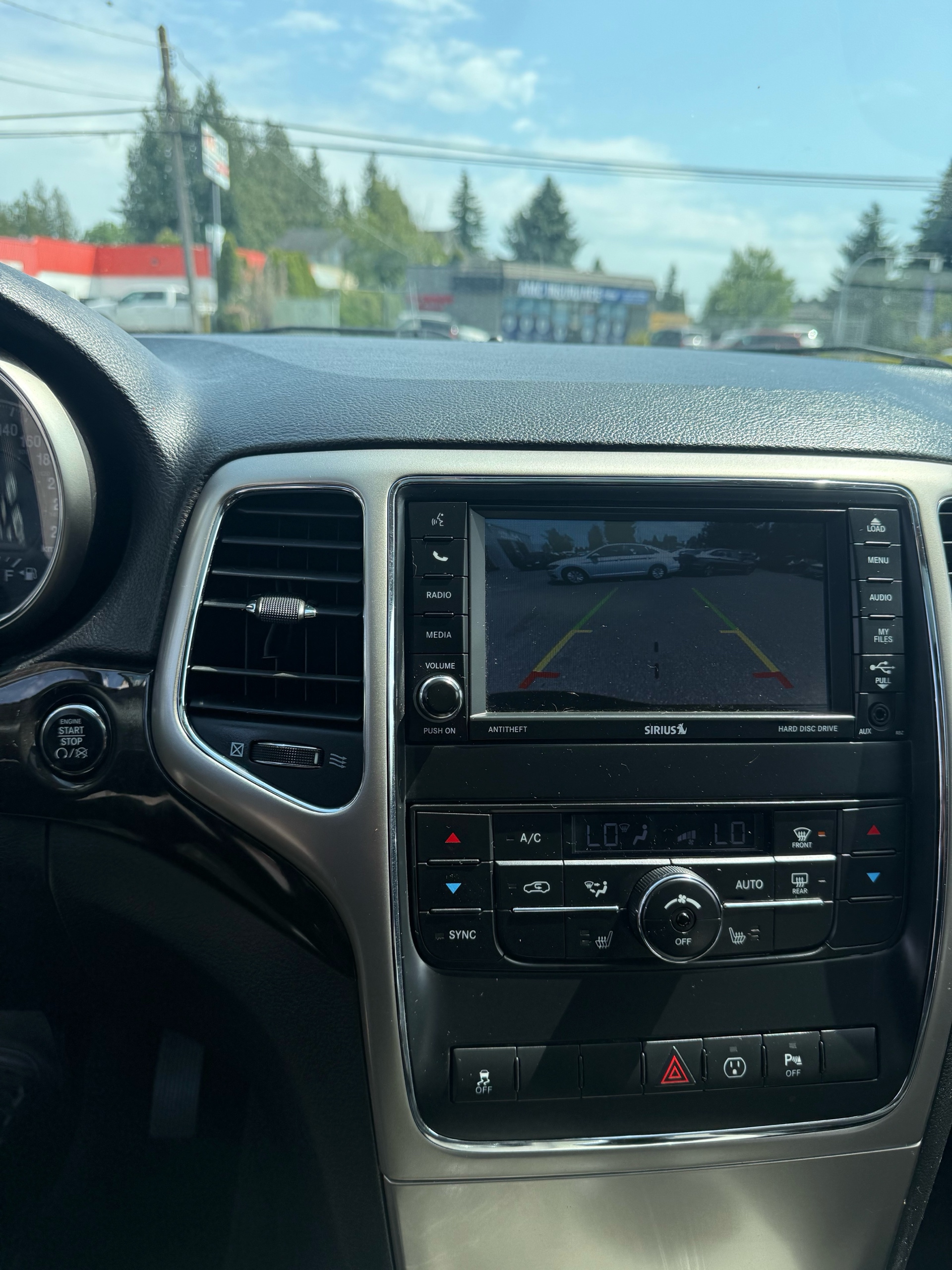 /grewalmotorsltd/2013-Jeep-GrandCherokee-7194621599455904.jpg