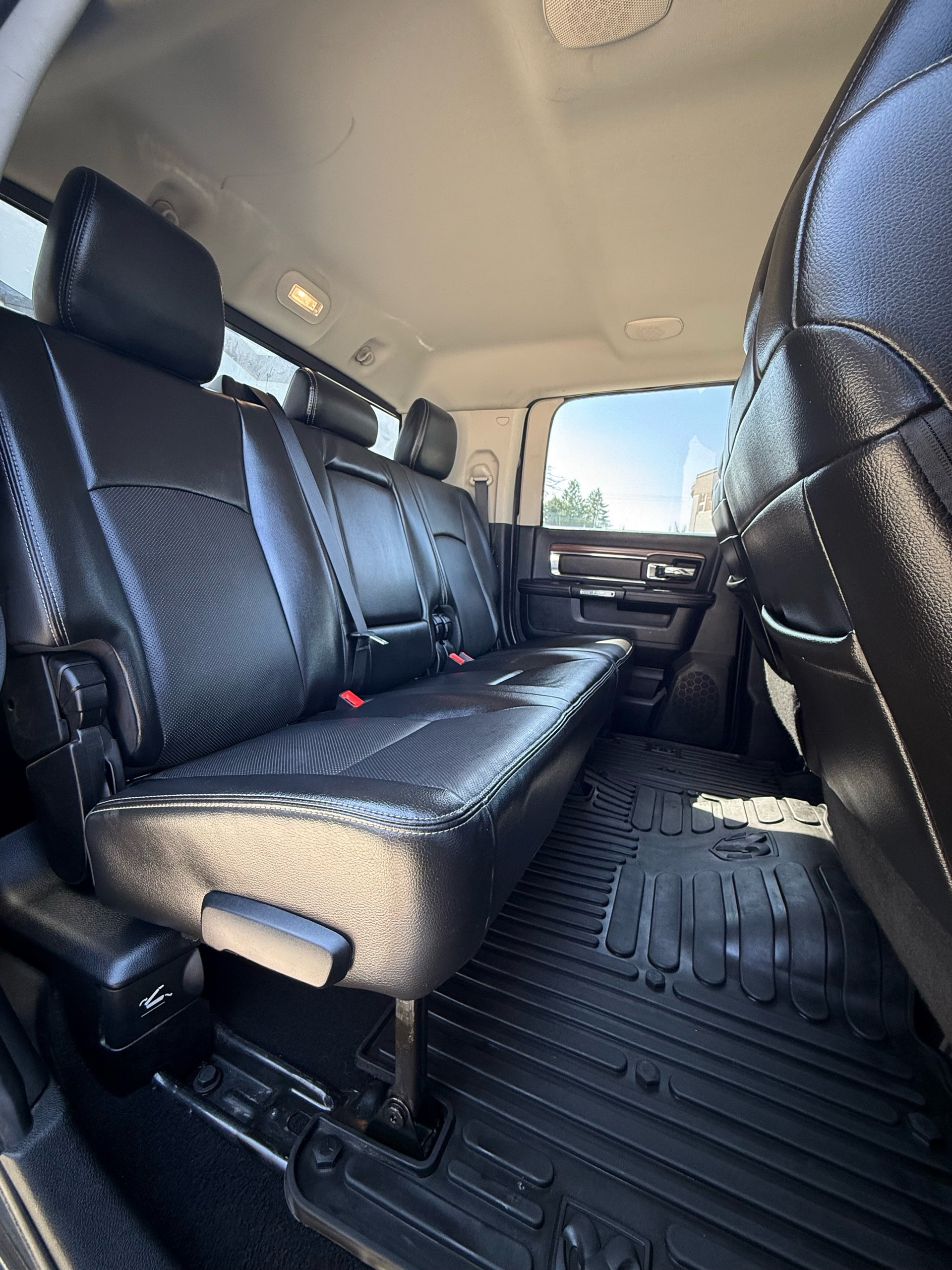 /grewalmotorsltd/2013-Ram-3500-549810986872795.jpg