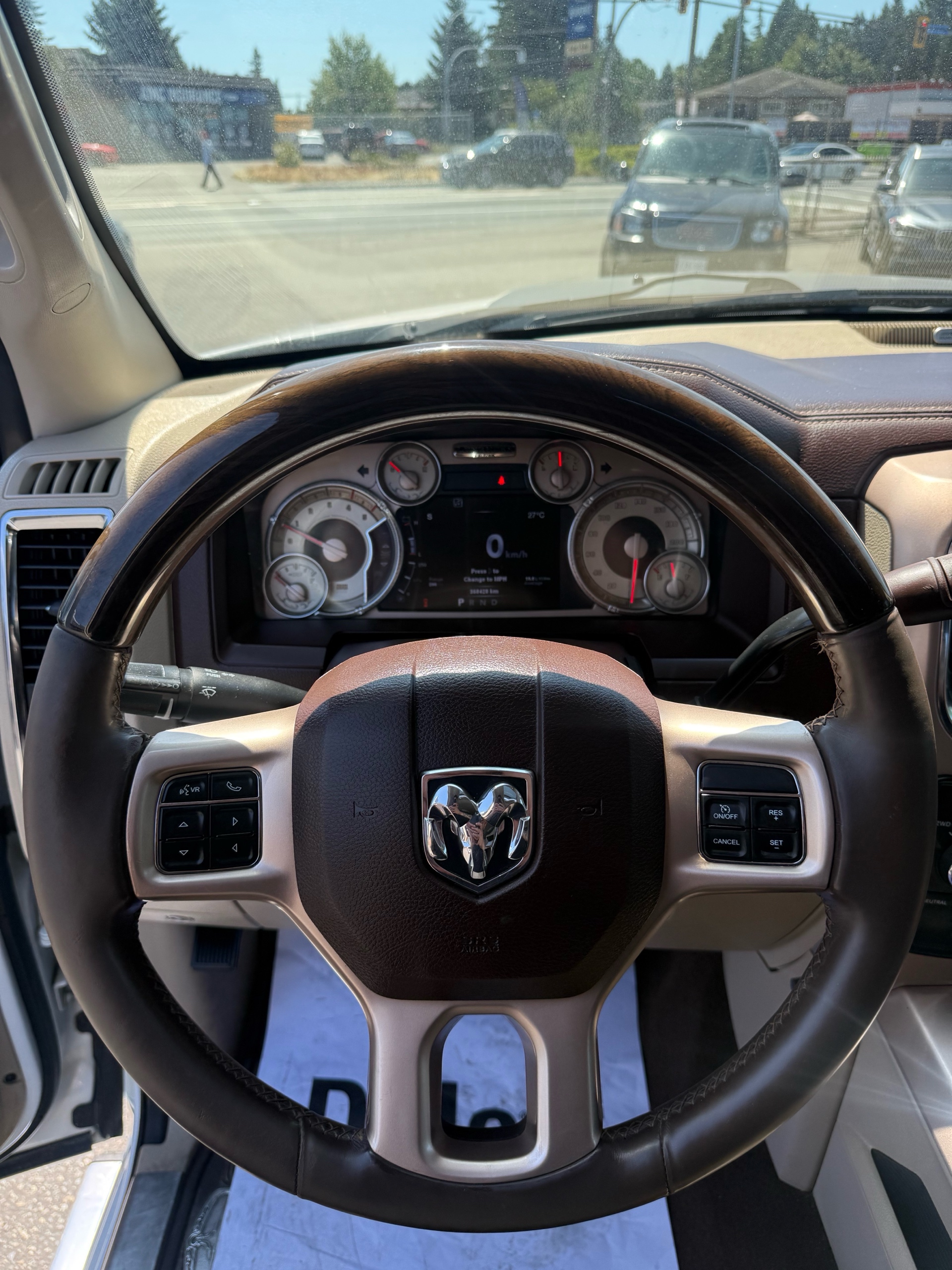 /grewalmotorsltd/2013-Ram-3500-6018050189018944.jpg