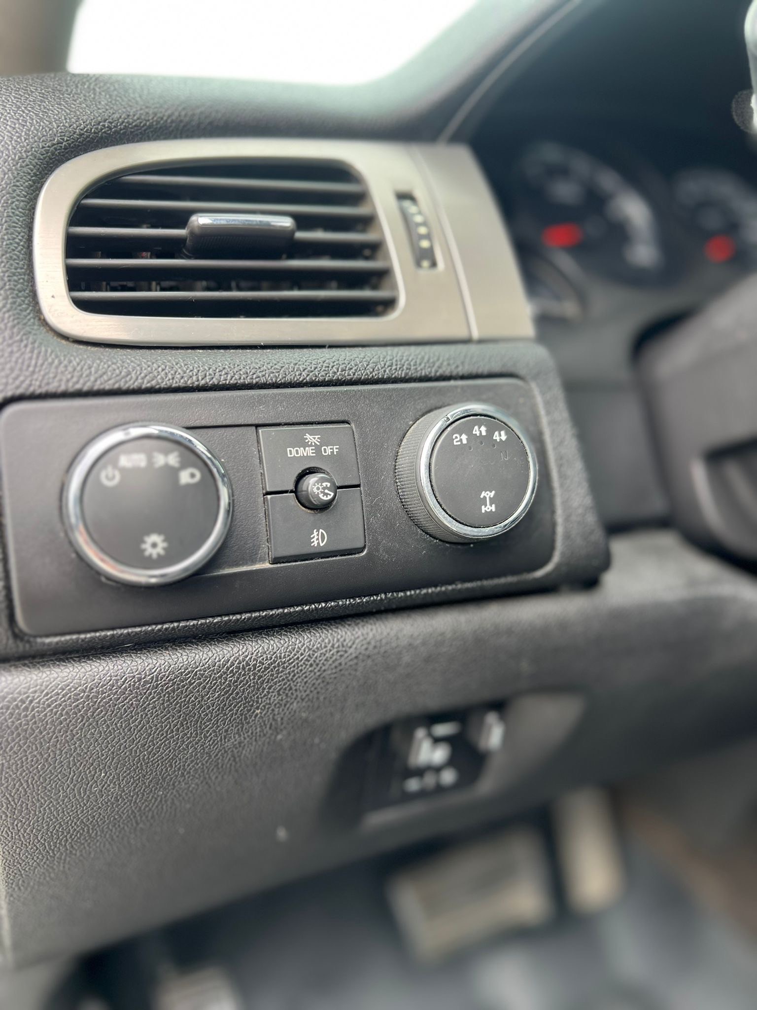 /grewalmotorsltd/2014-Chevrolet-Silverado3500HD-5378267112265342.jpg