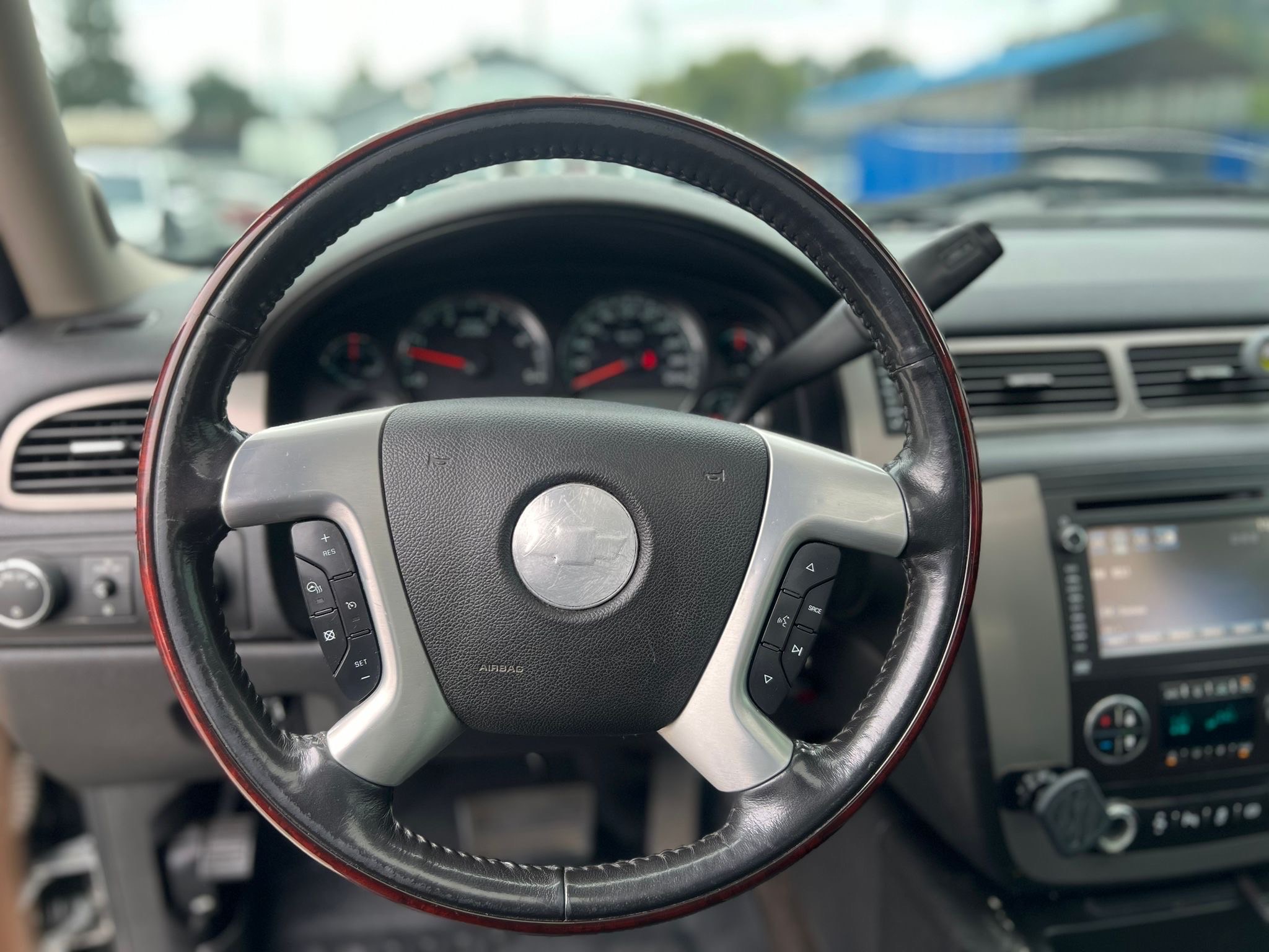 /grewalmotorsltd/2014-Chevrolet-Silverado3500HD-5937599359837085.jpg