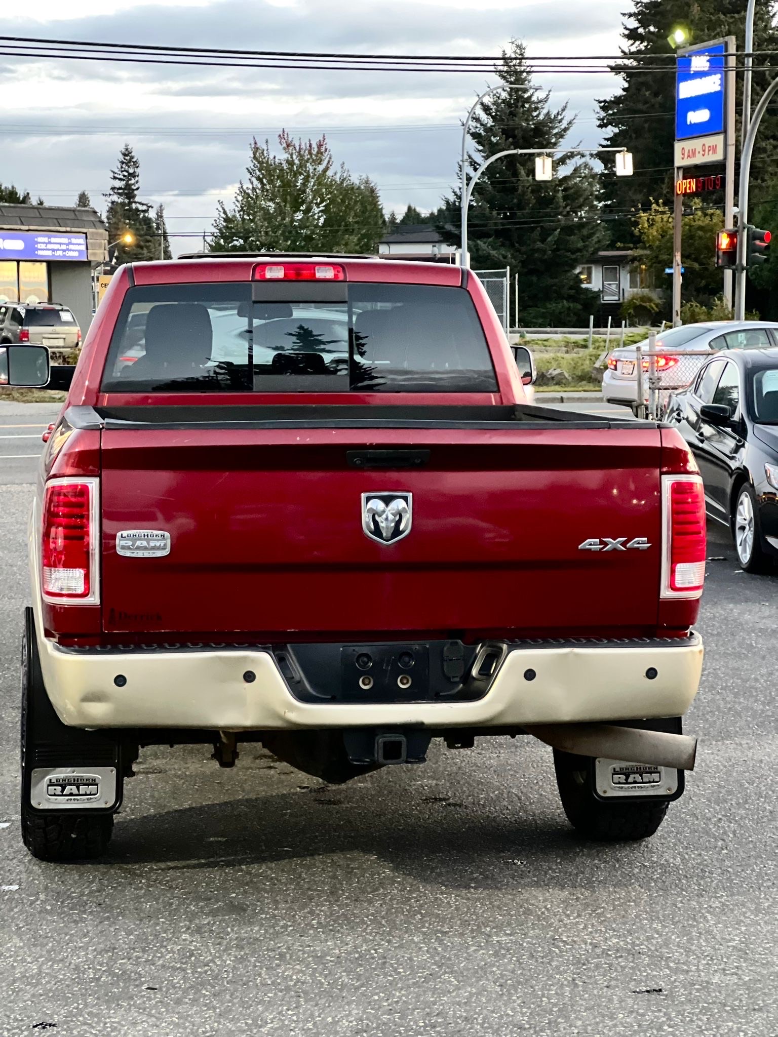 /grewalmotorsltd/2014-Ram-3500-37980640303732227.jpg