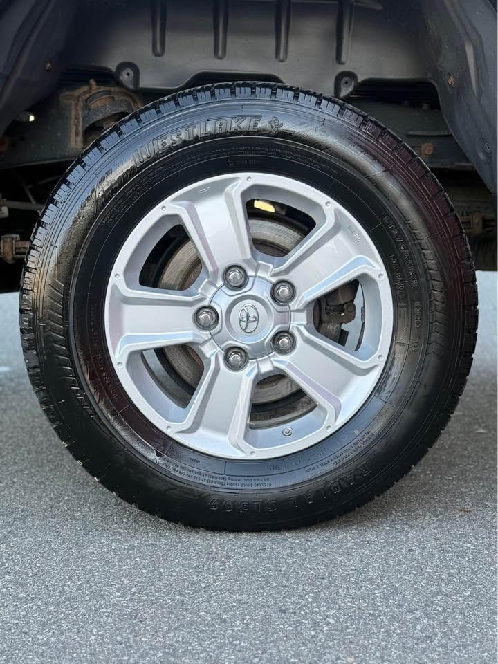 /grewalmotorsltd/2014-Toyota-Tundra-8880537133634492.jpg