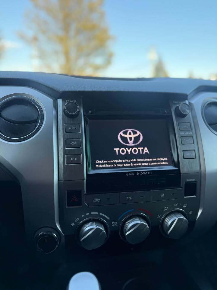 /grewalmotorsltd/2014-Toyota-Tundra-8944121051325349.jpg