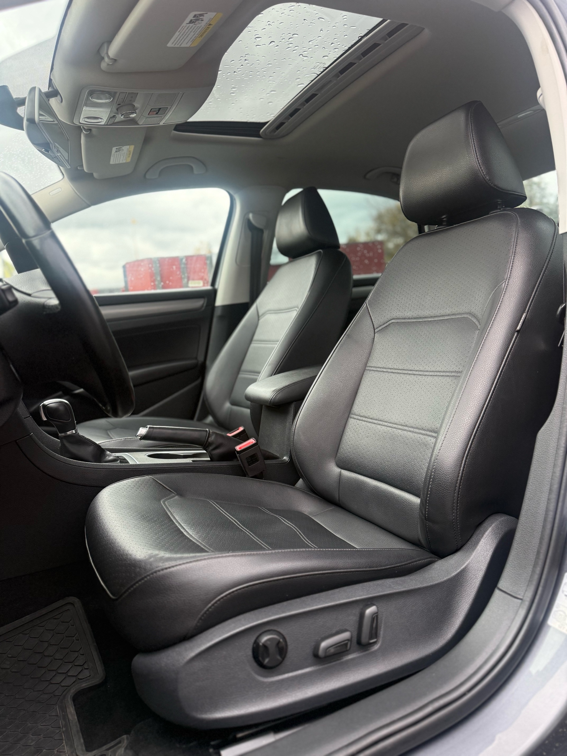 /grewalmotorsltd/2014-Volkswagen-Passat-028332783526254124.jpg