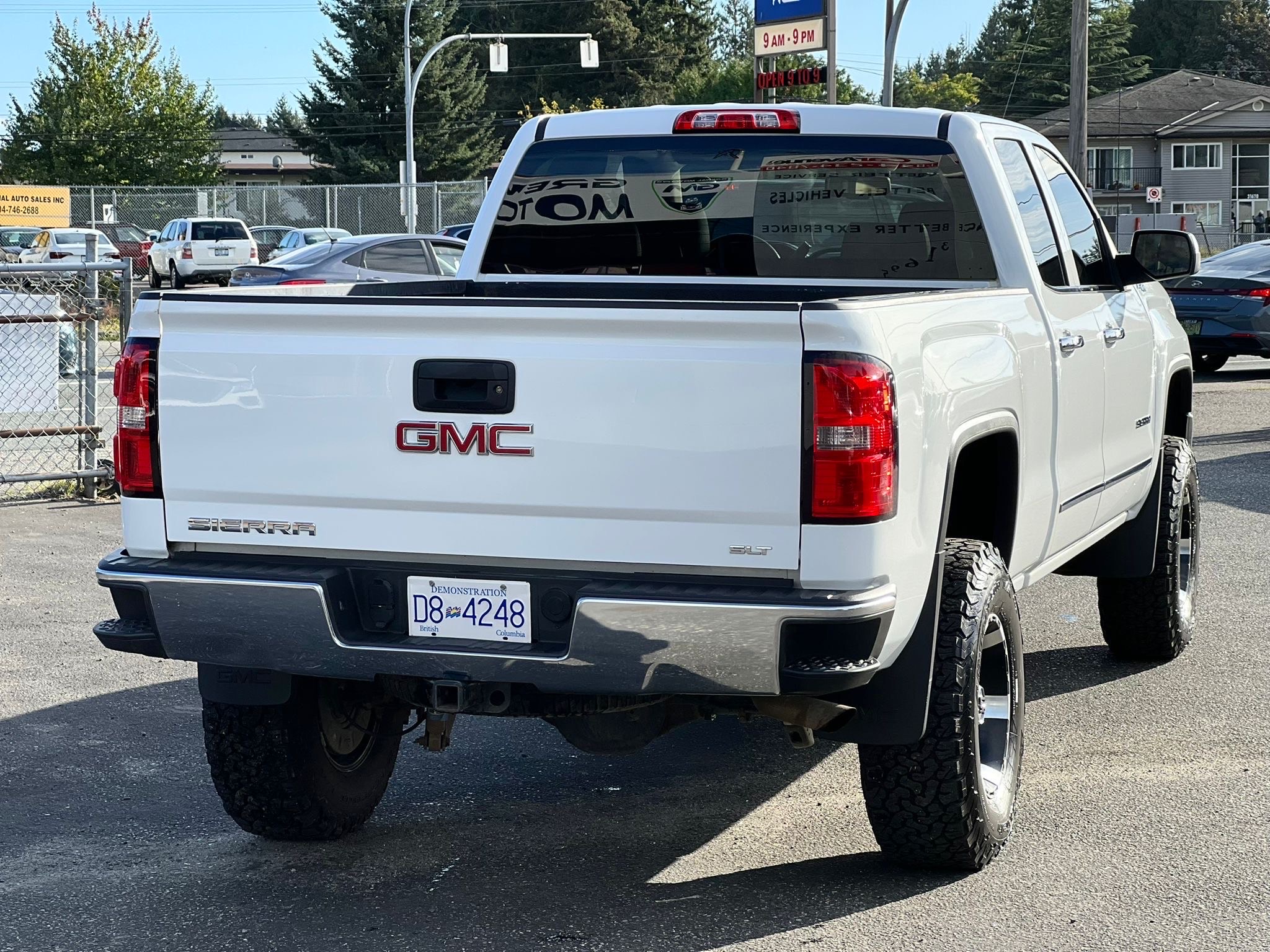 /grewalmotorsltd/2015-GMC-Sierra1500-1775843505936039.jpg