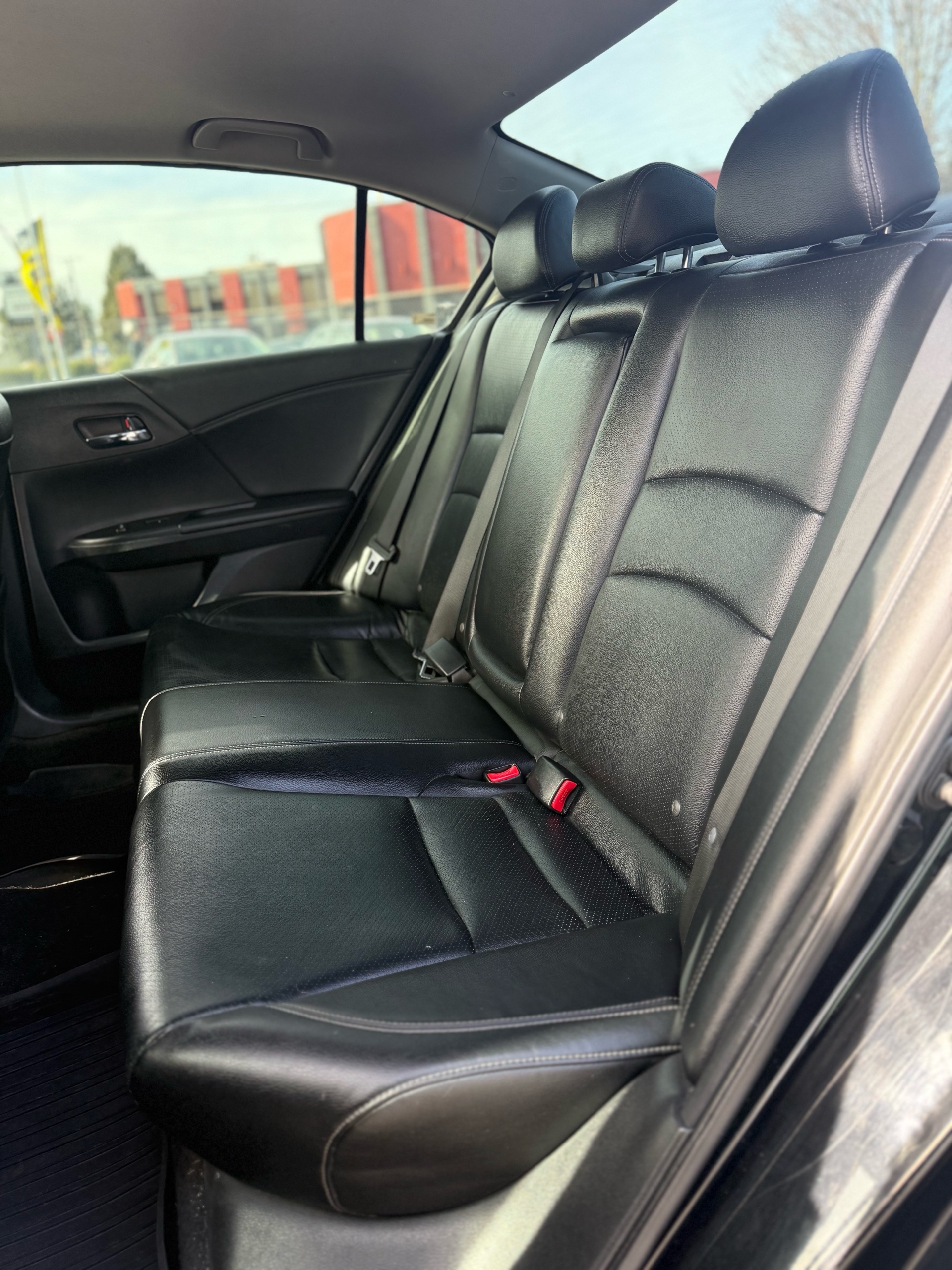 /grewalmotorsltd/2015-Honda-Accord-05132699920334116.jpg